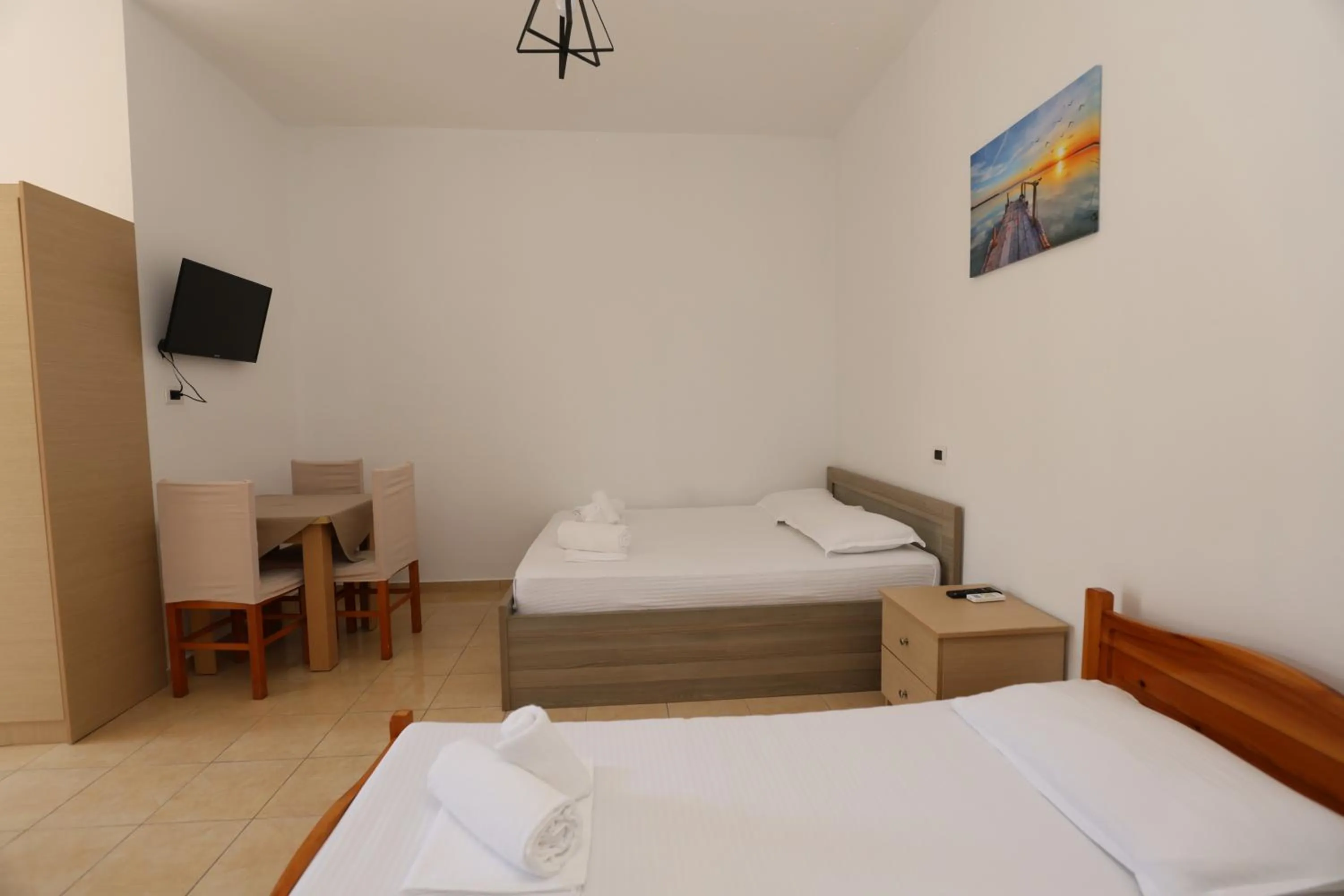 TV and multimedia, Bed in Michelle Apartments