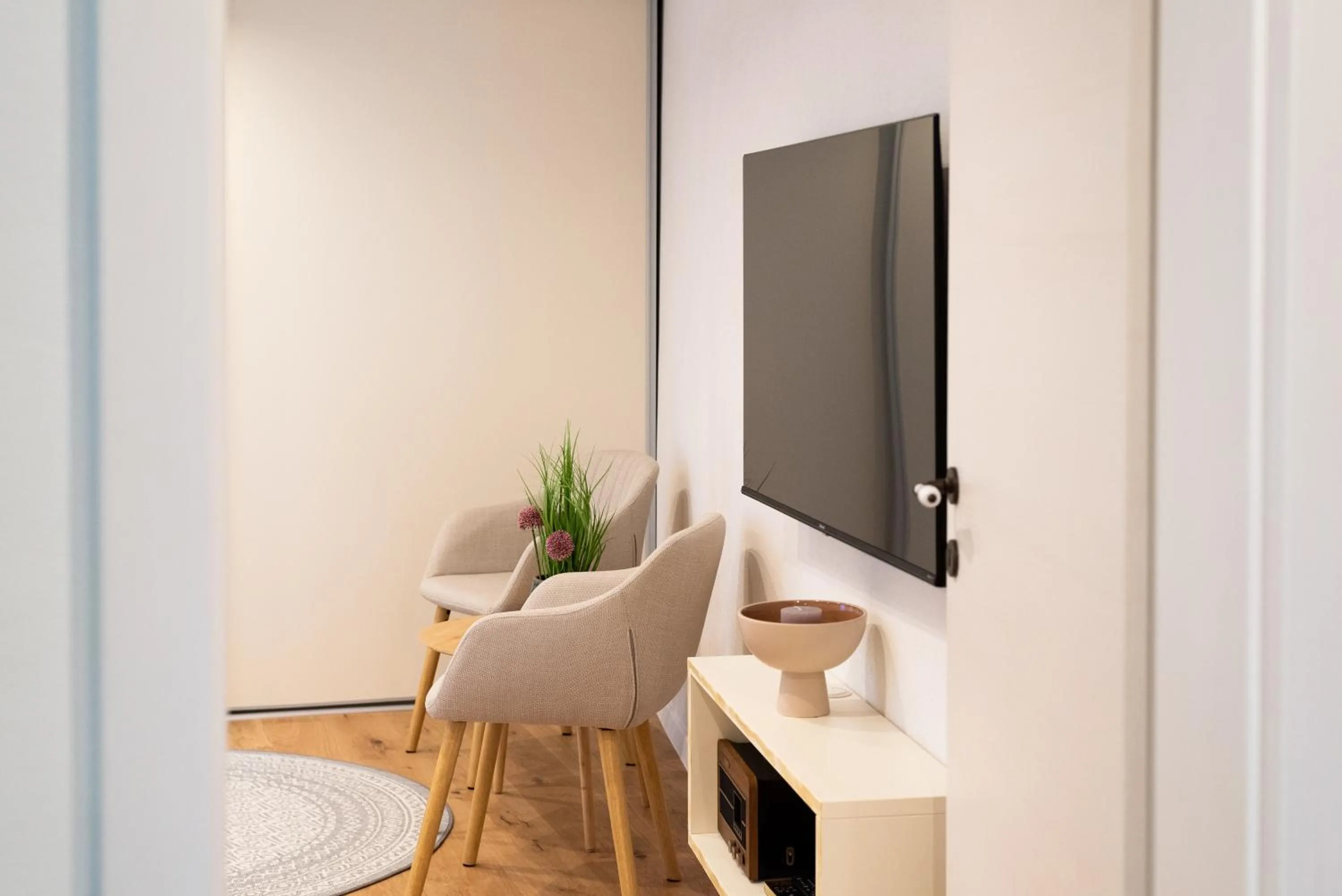 TV and multimedia in Selamare Apartment by Locap Group
