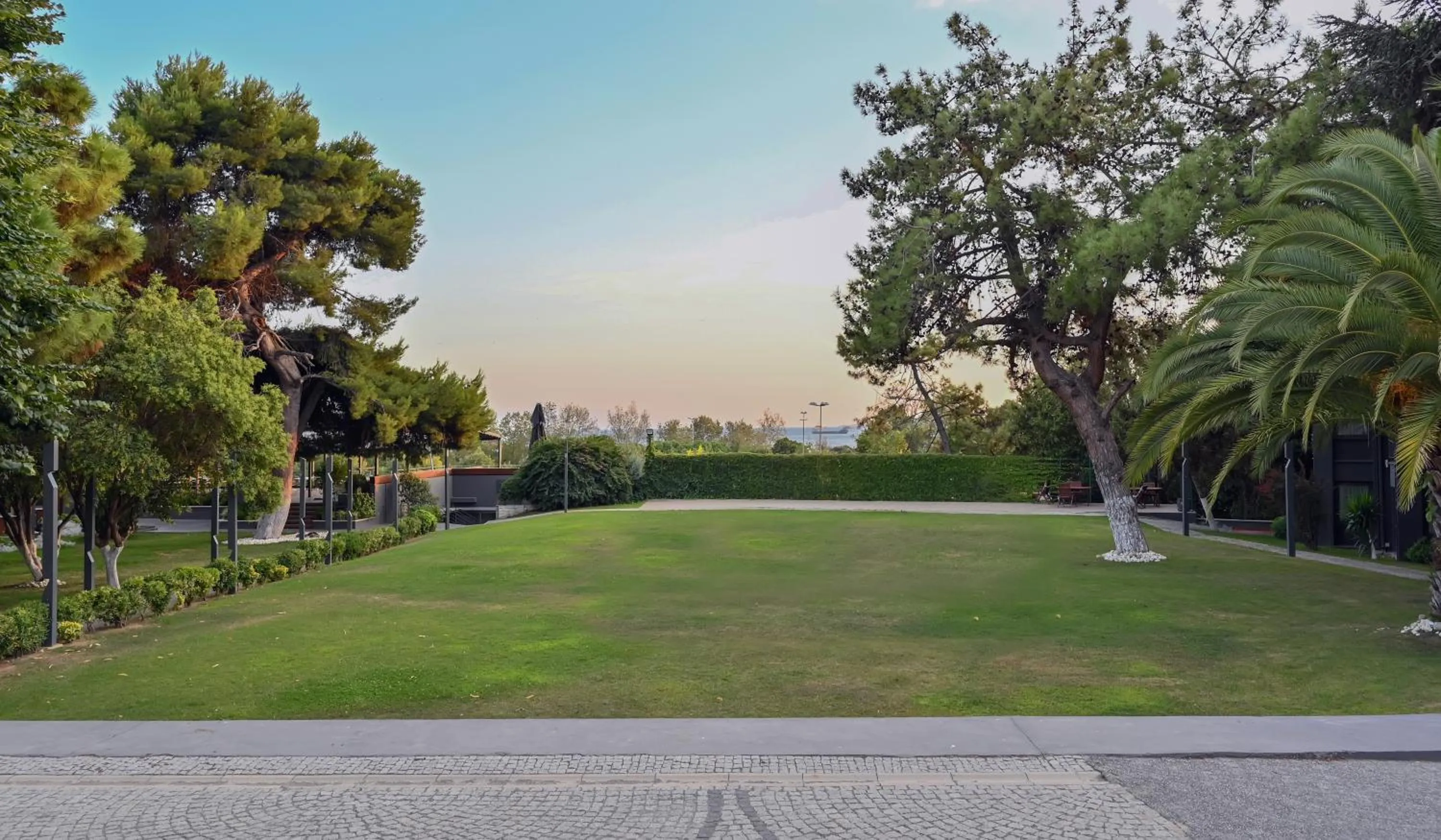 Denizatı Plus Hotel