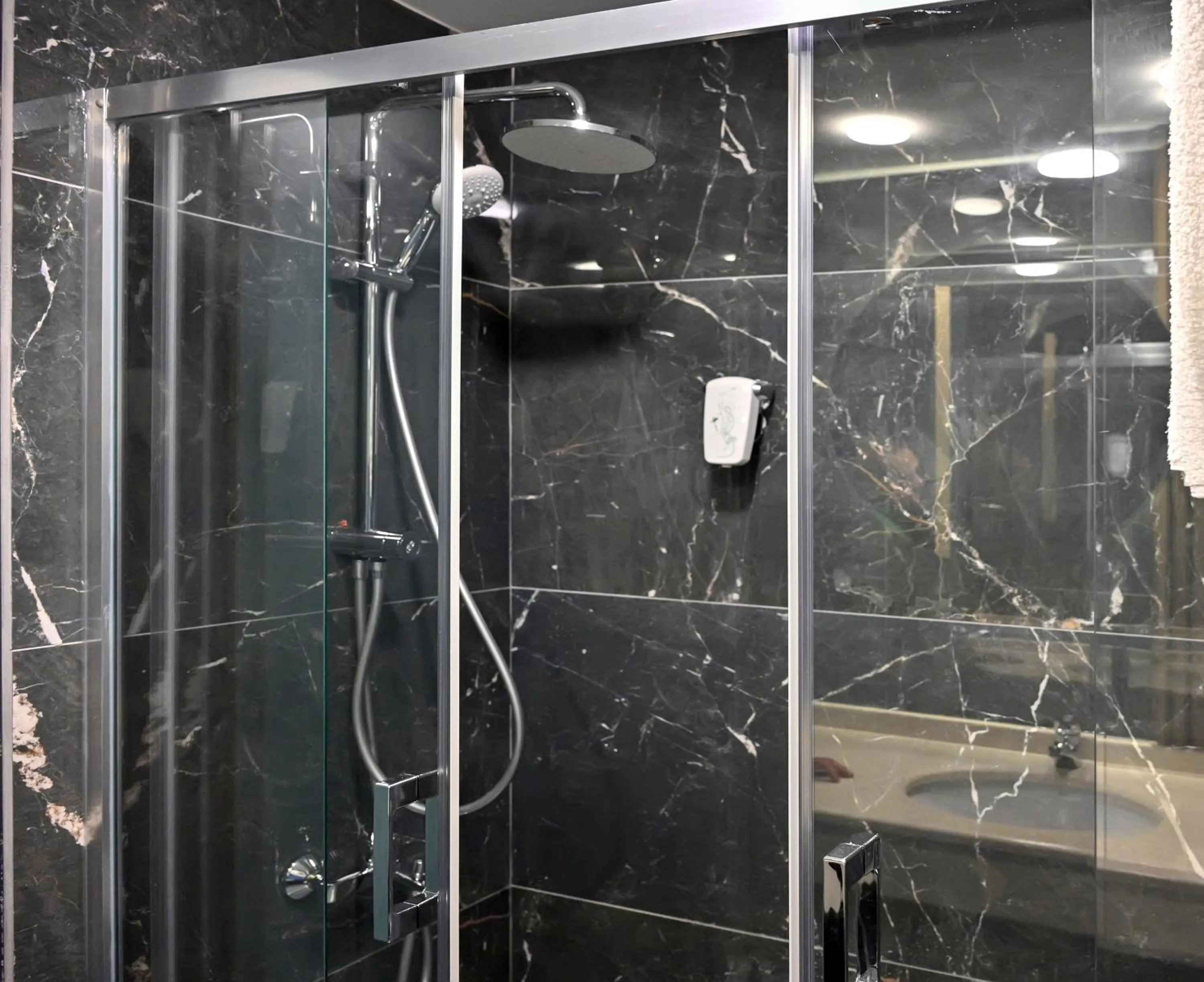 Denizatı Plus Hotel