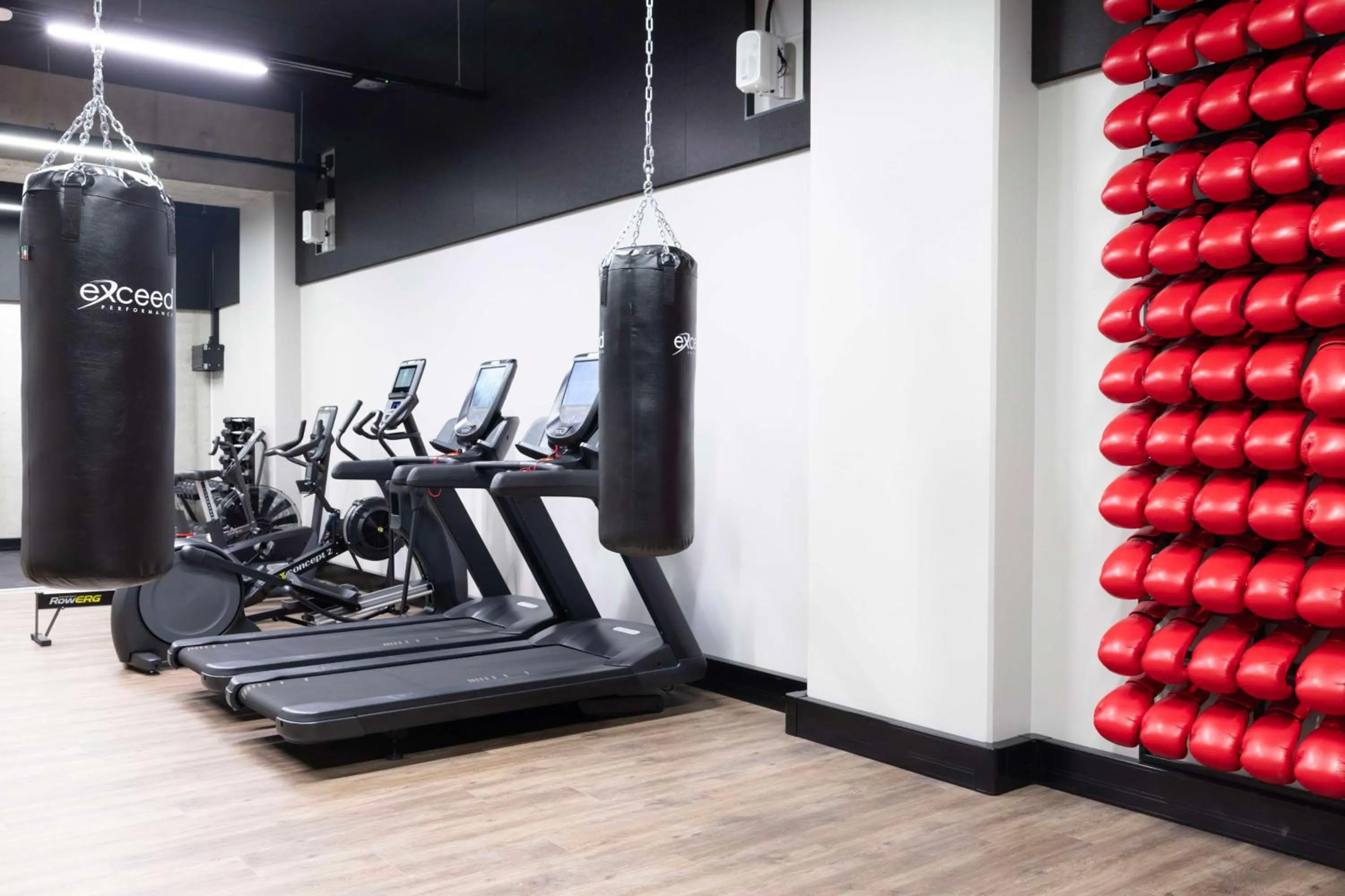 Fitness centre/facilities in Radisson RED Helsinki