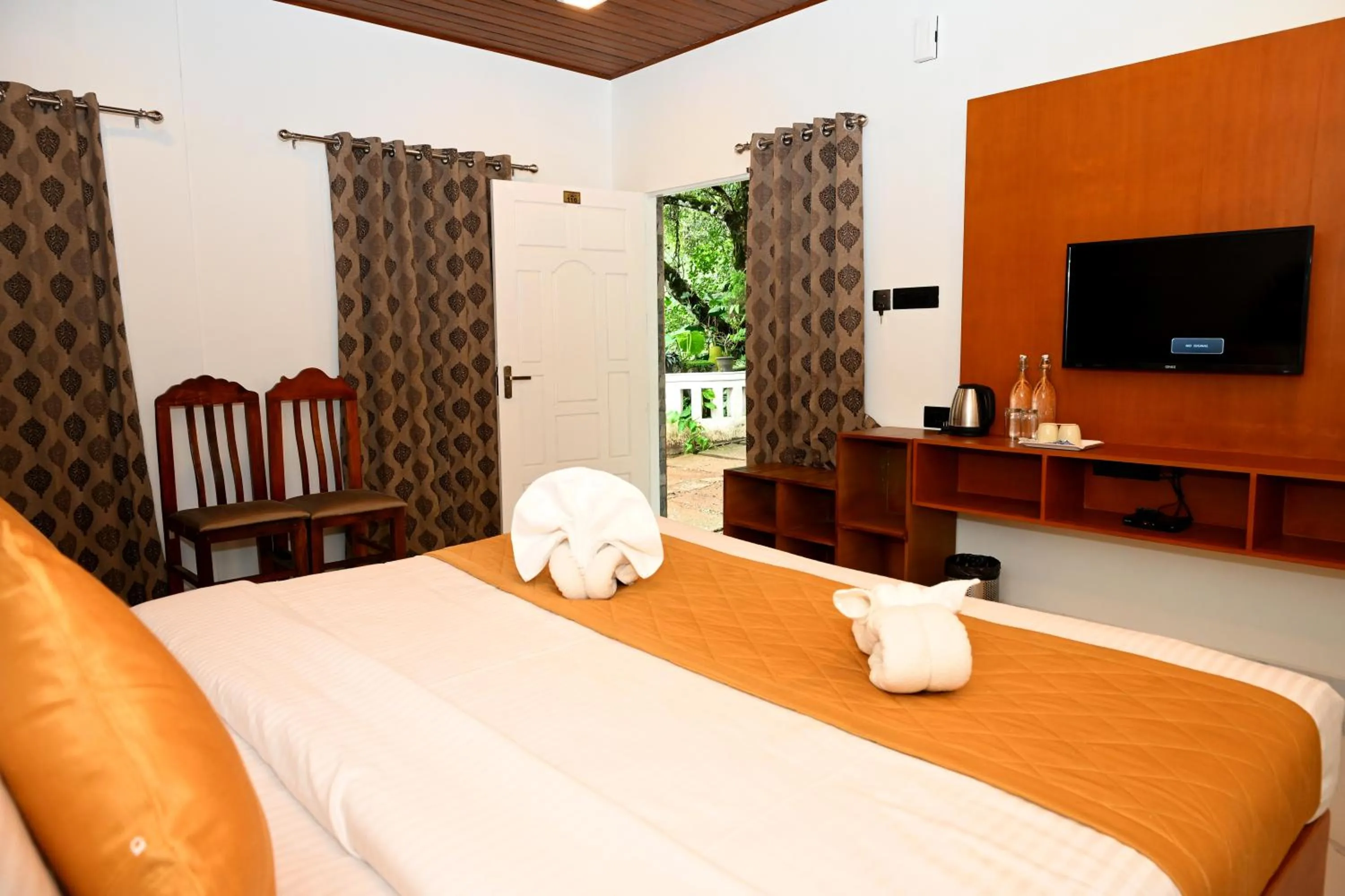 TV and multimedia in Spring Muunnar, Munnar