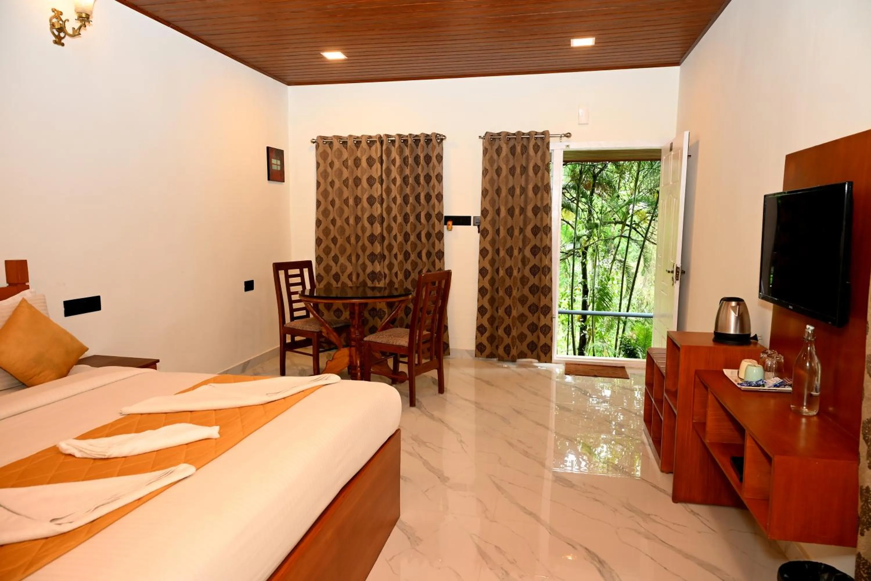 Photo of the whole room in Spring Muunnar, Munnar