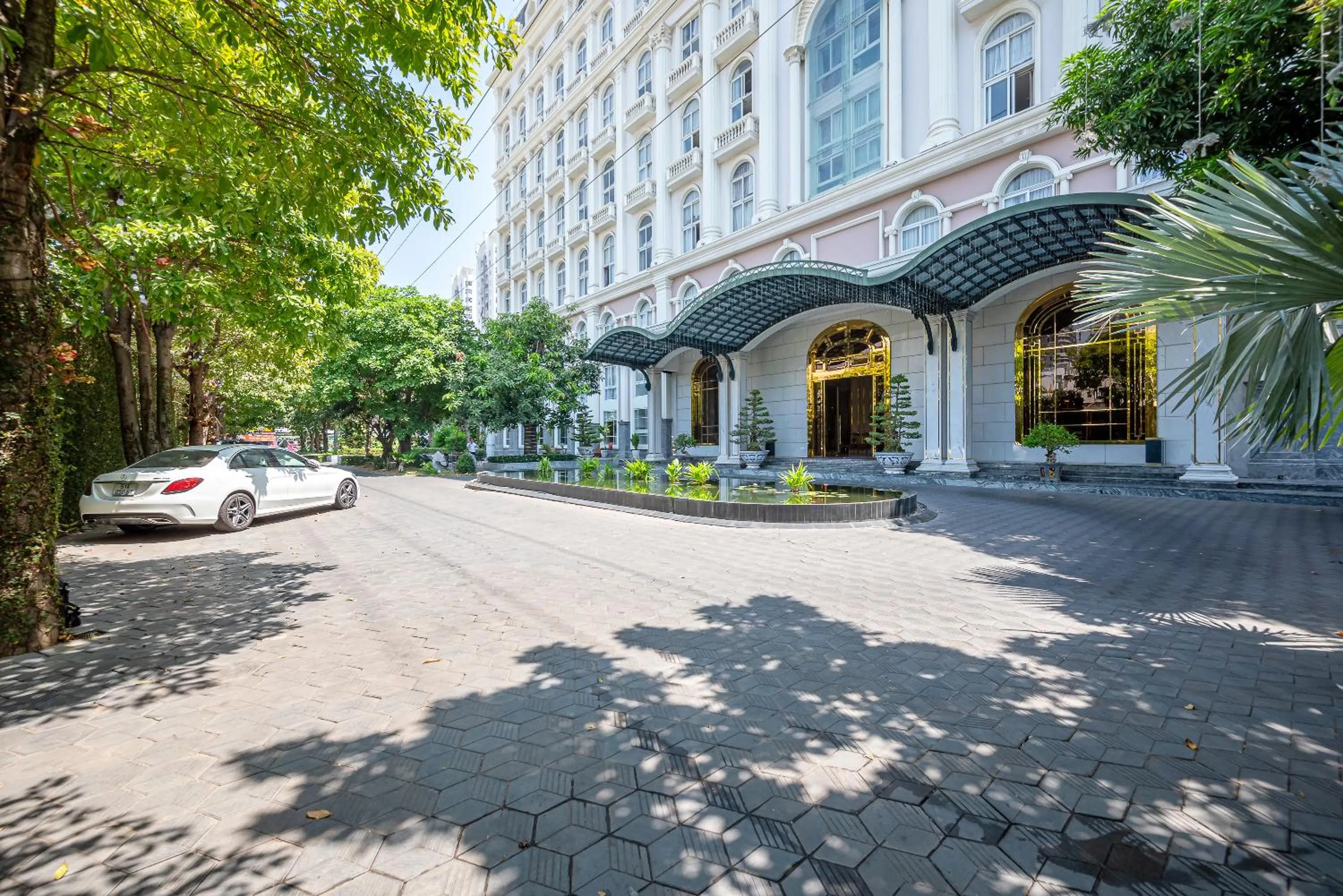 Property building in Cozrum Homes - Sonata Residence