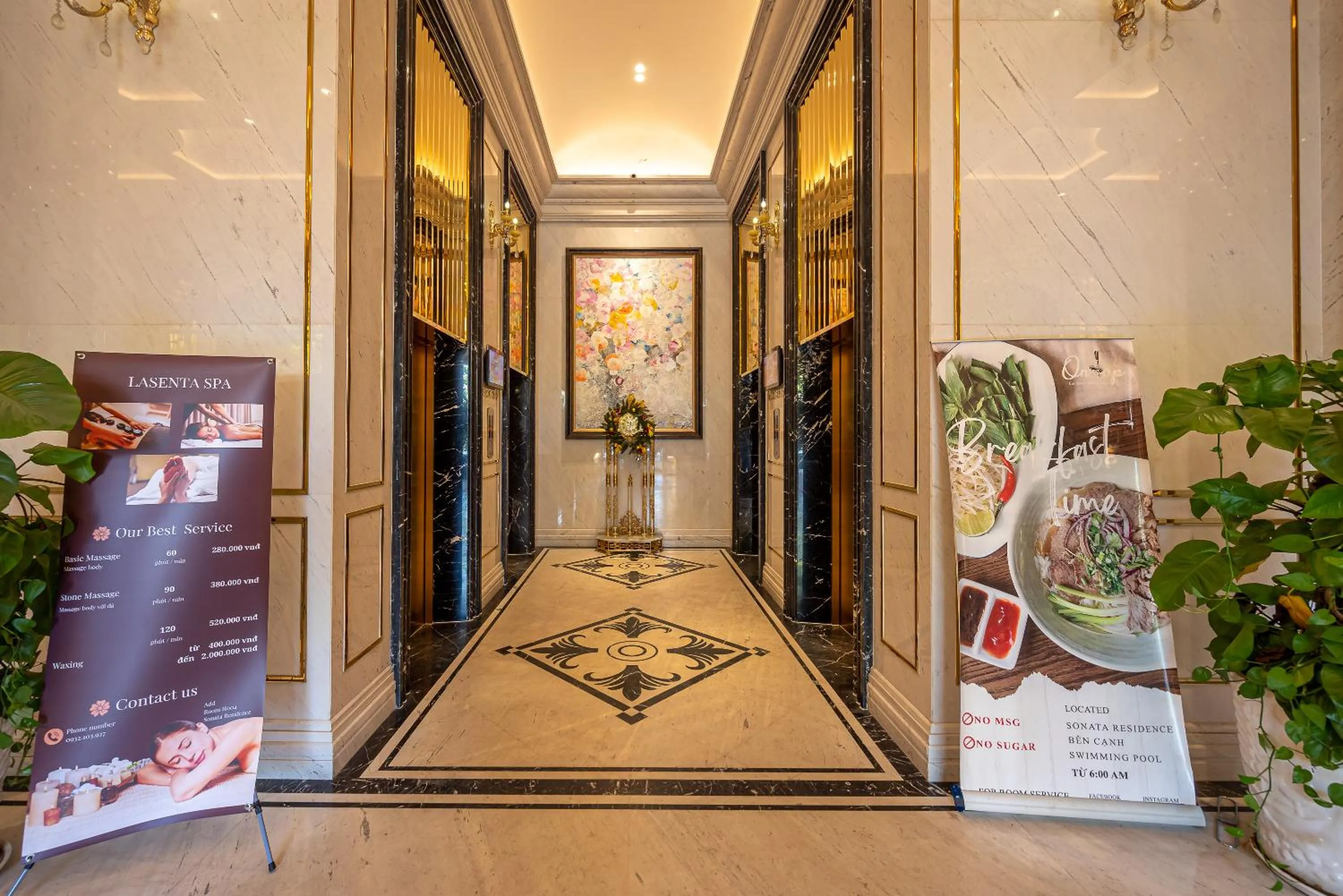 elevator in Cozrum Homes - Sonata Residence