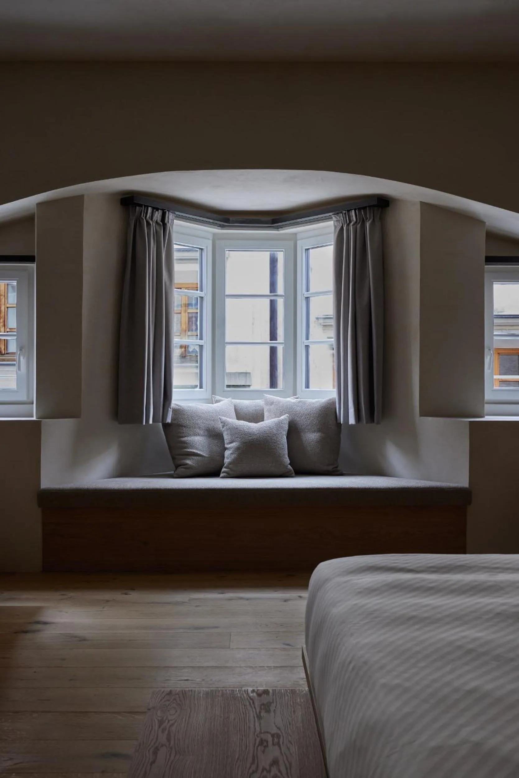 Photo of the whole room, Bed in fink Restaurant & Suites