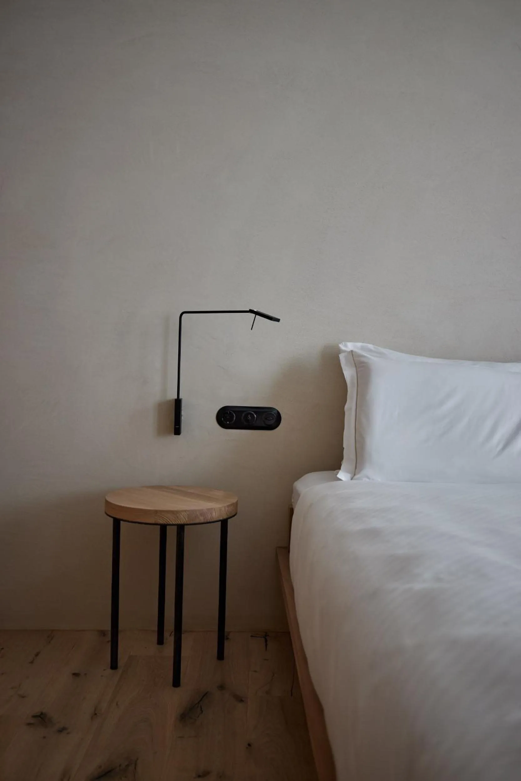 Photo of the whole room, Bed in fink Restaurant & Suites