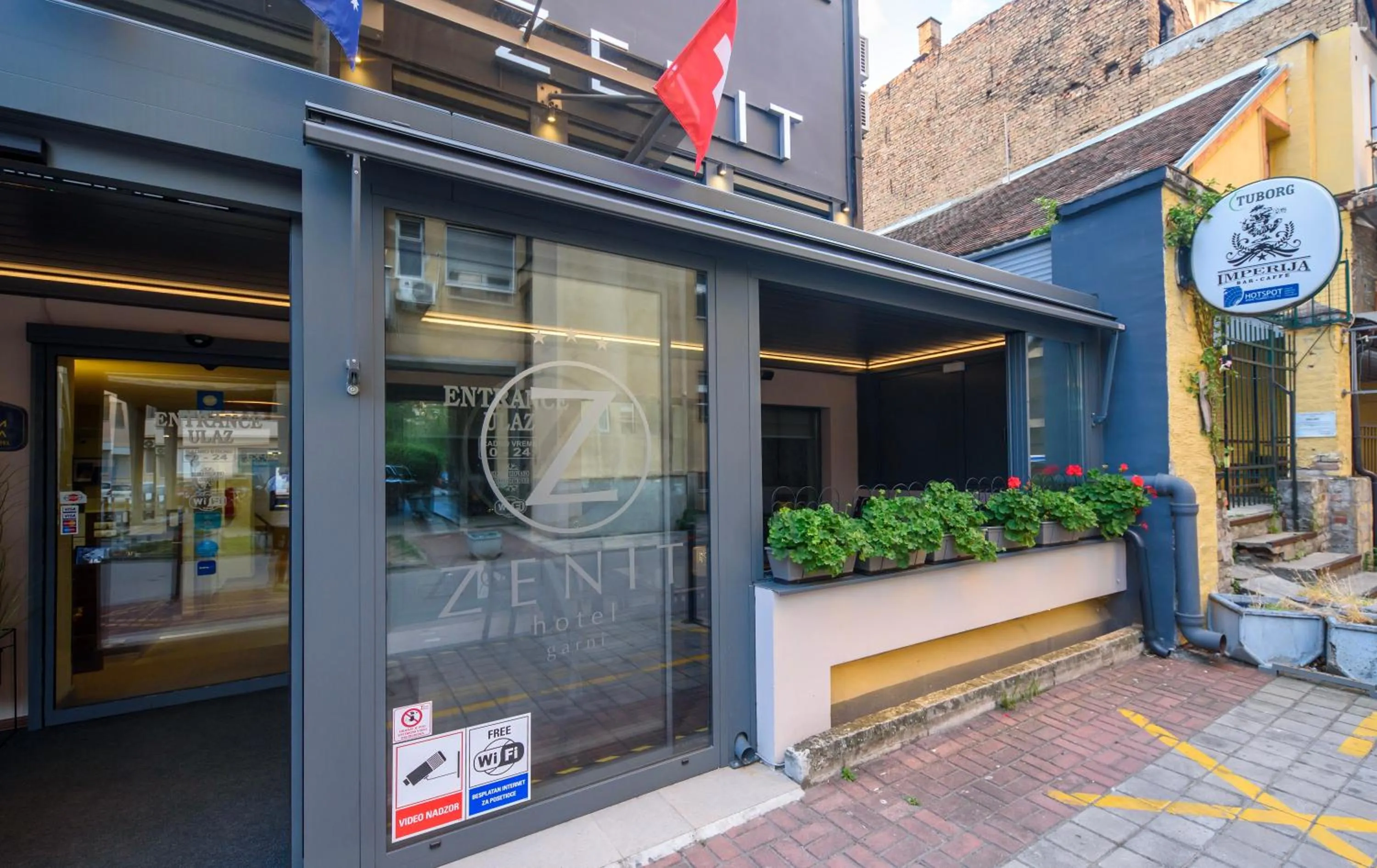 Property building in Garni Hotel Zenit