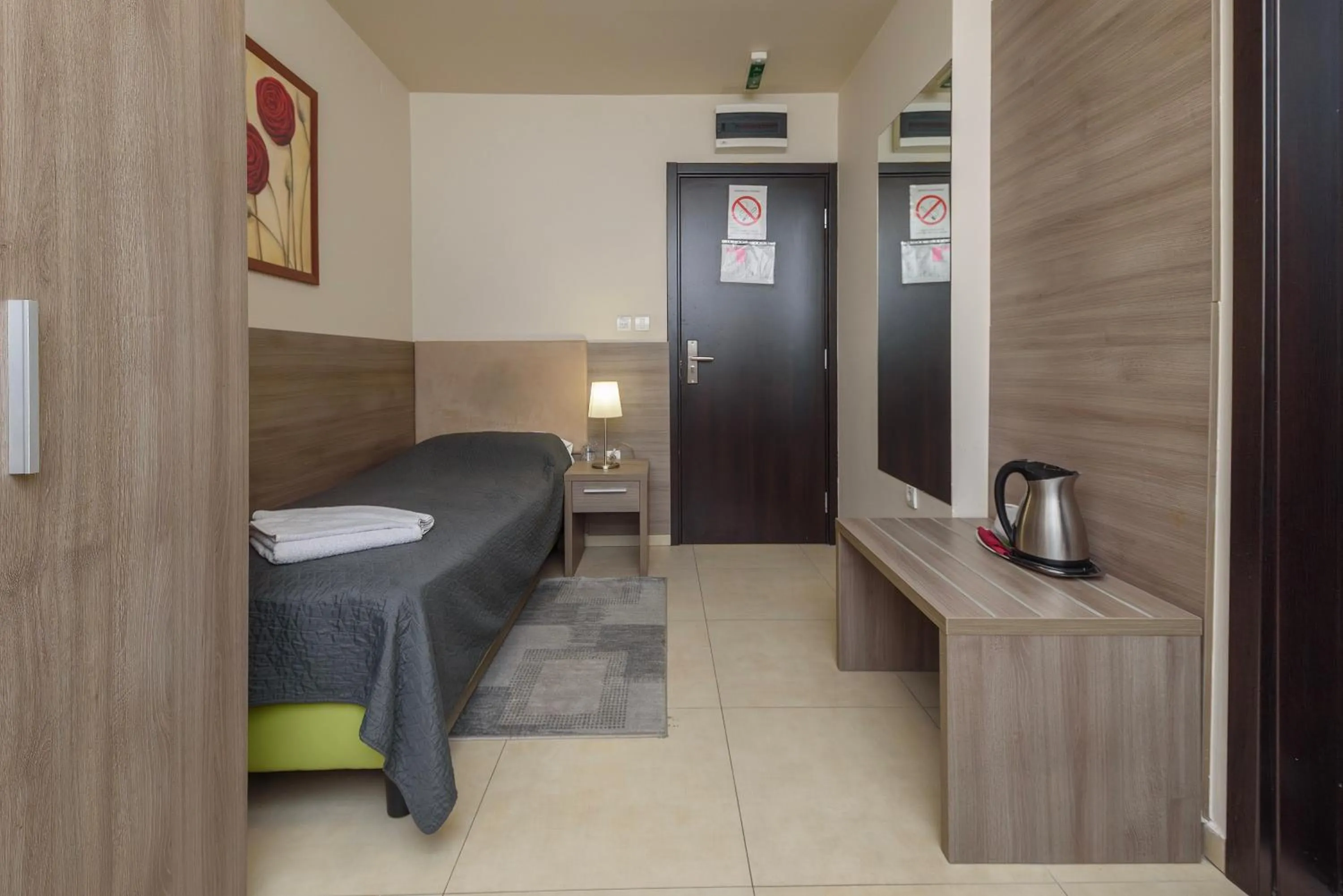 Bed in Garni Hotel Zenit