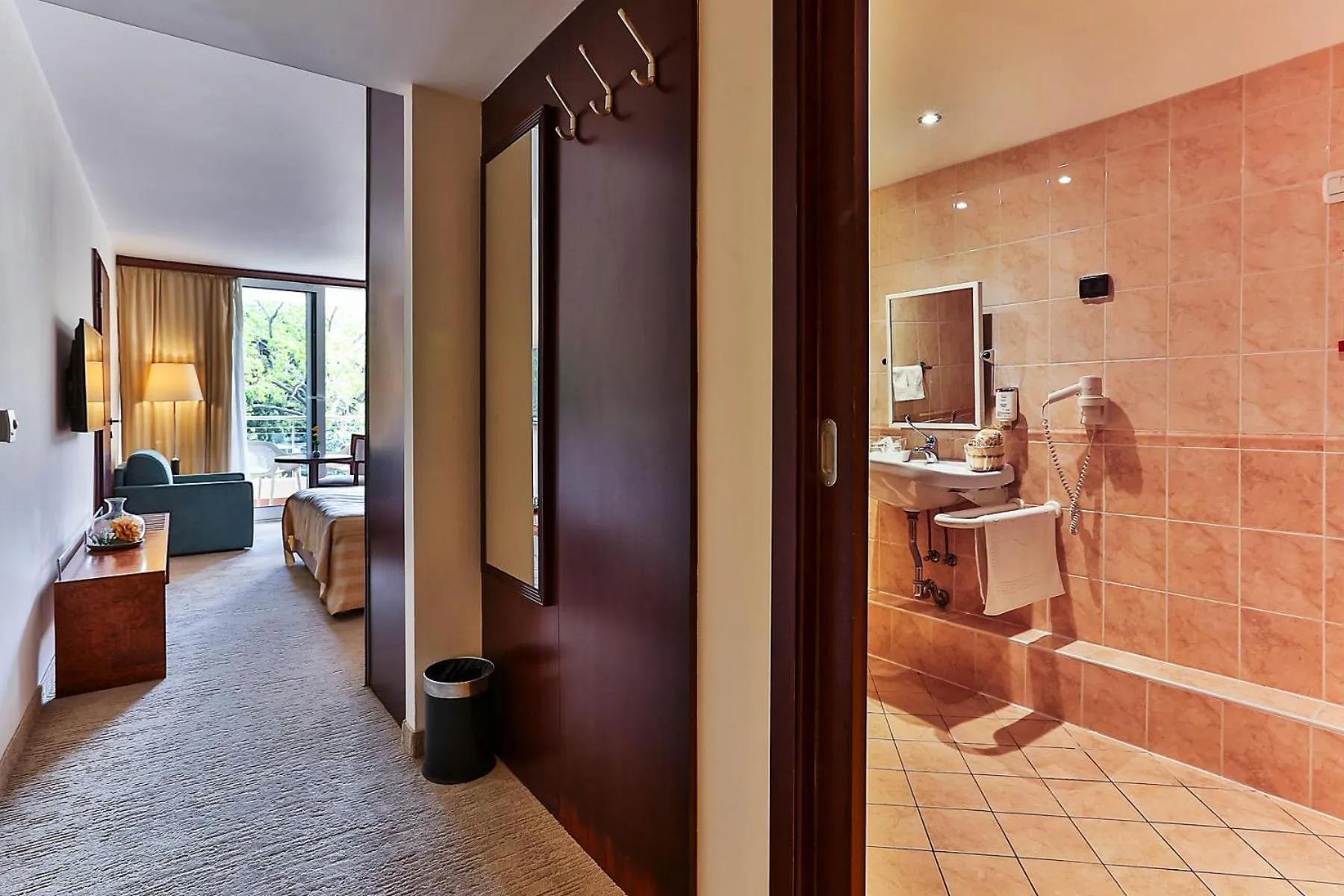 Bathroom in Hotel Princess