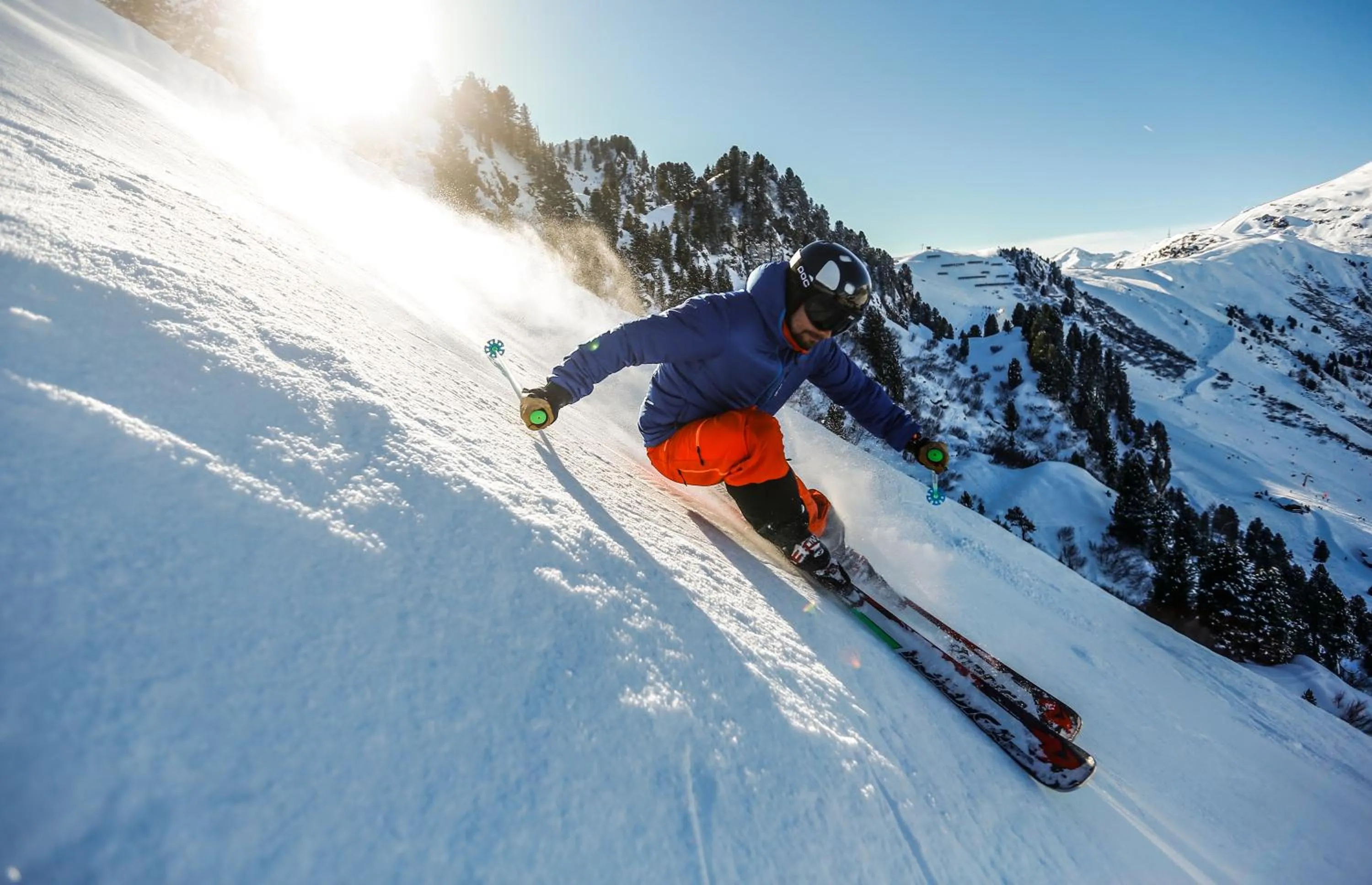 Skiing in Resort Schrofenblick