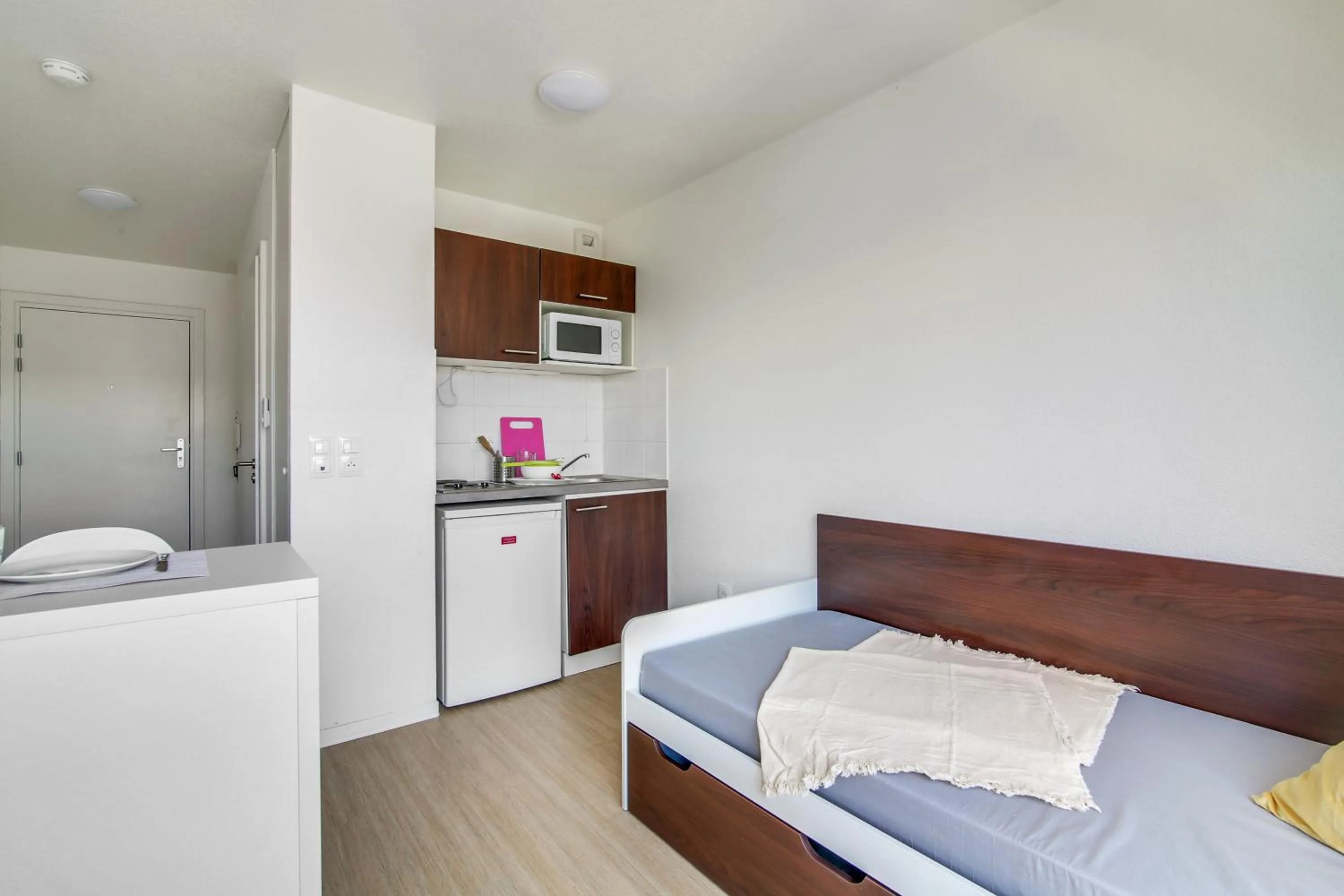 Bed in Apparteo Strasbourg