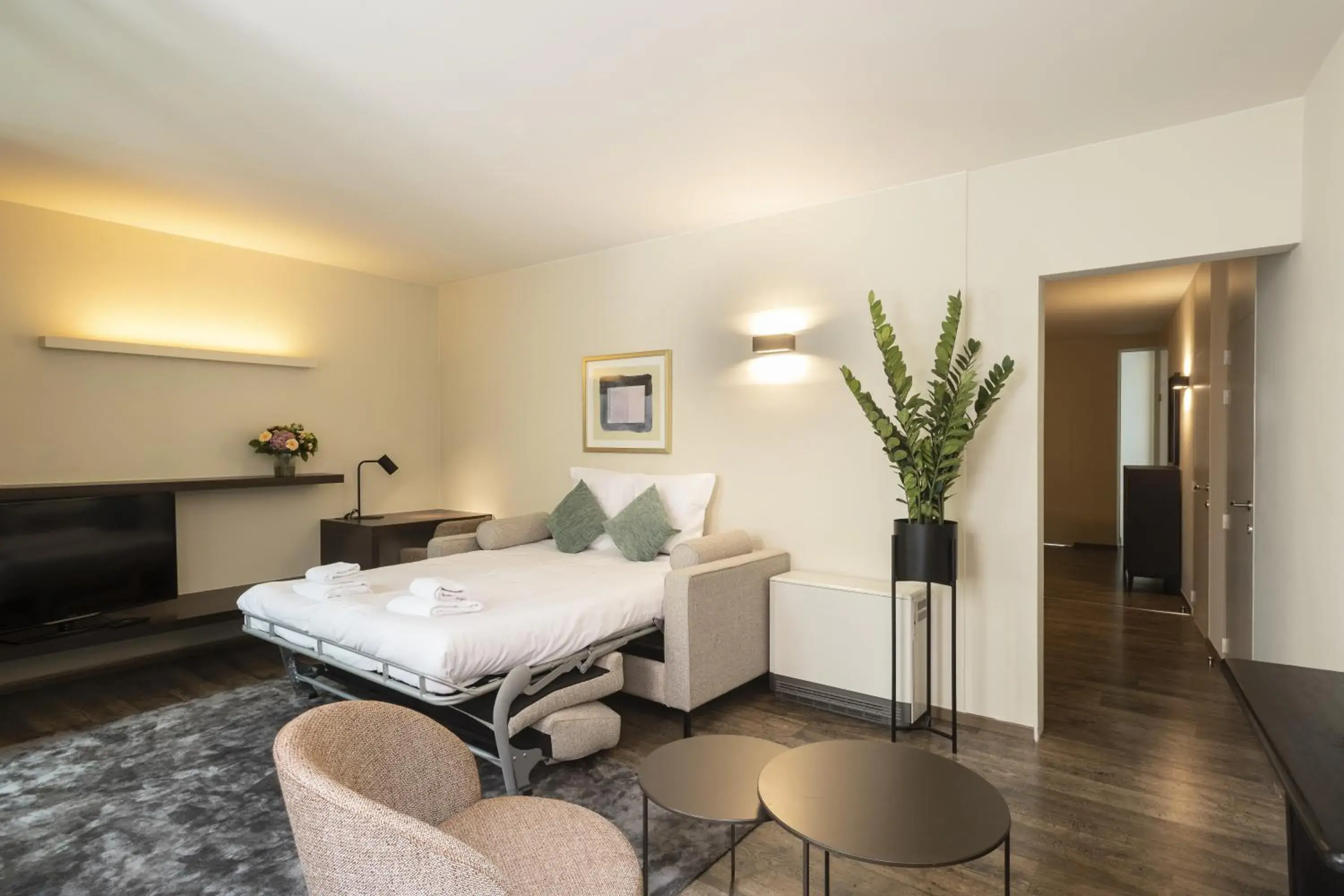 Two-Bedroom Apartment With Inner Garden (6 pax) in Dukes' Apartments Grand Place - by Dukes' Hotel Collection Two-Bedroom Apartment With Inner Garden (6 pax) in Dukes' Apartments Grand Place - by Dukes' Hotel Collection