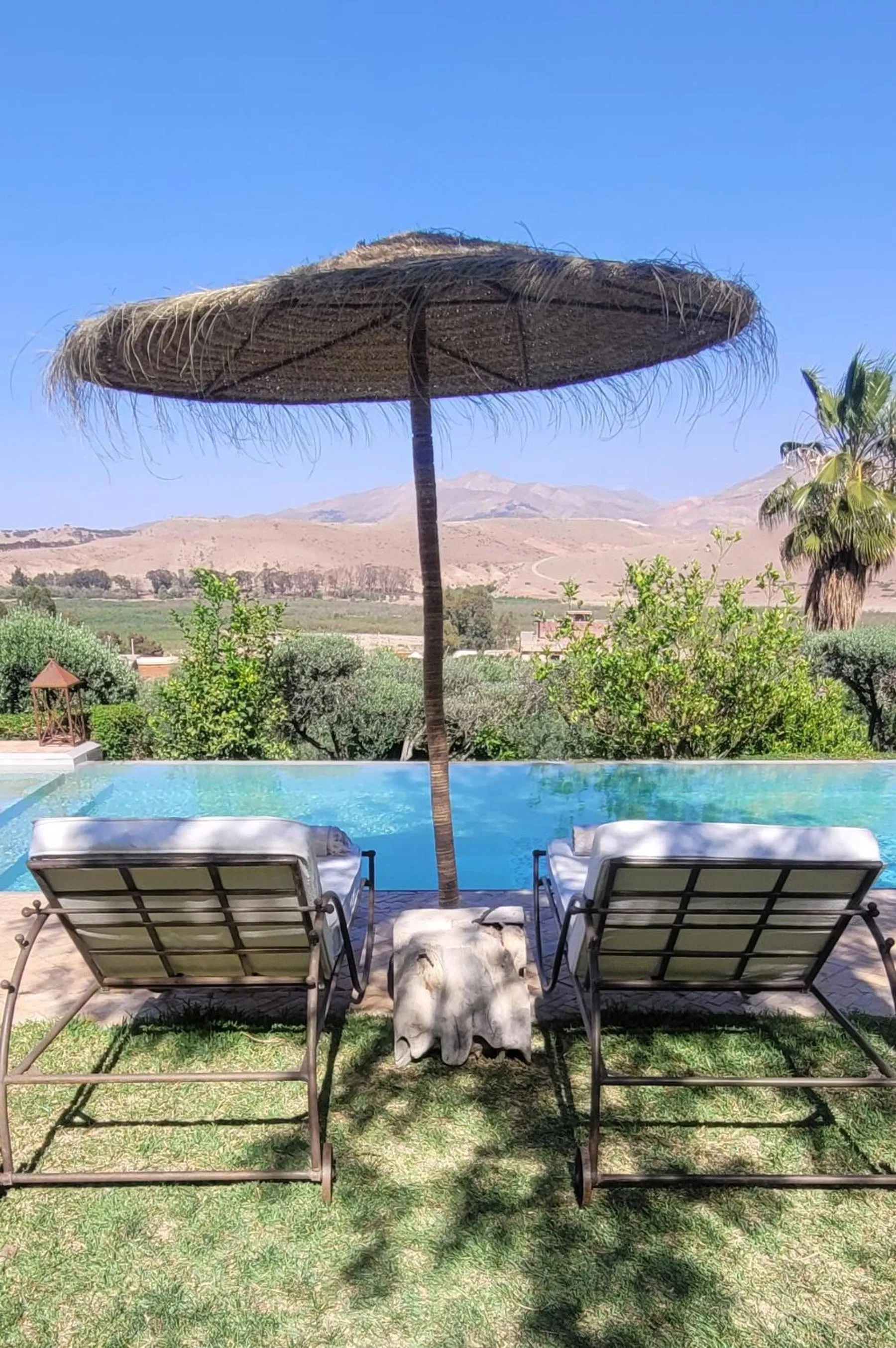 Property building in Quelque part au barrage