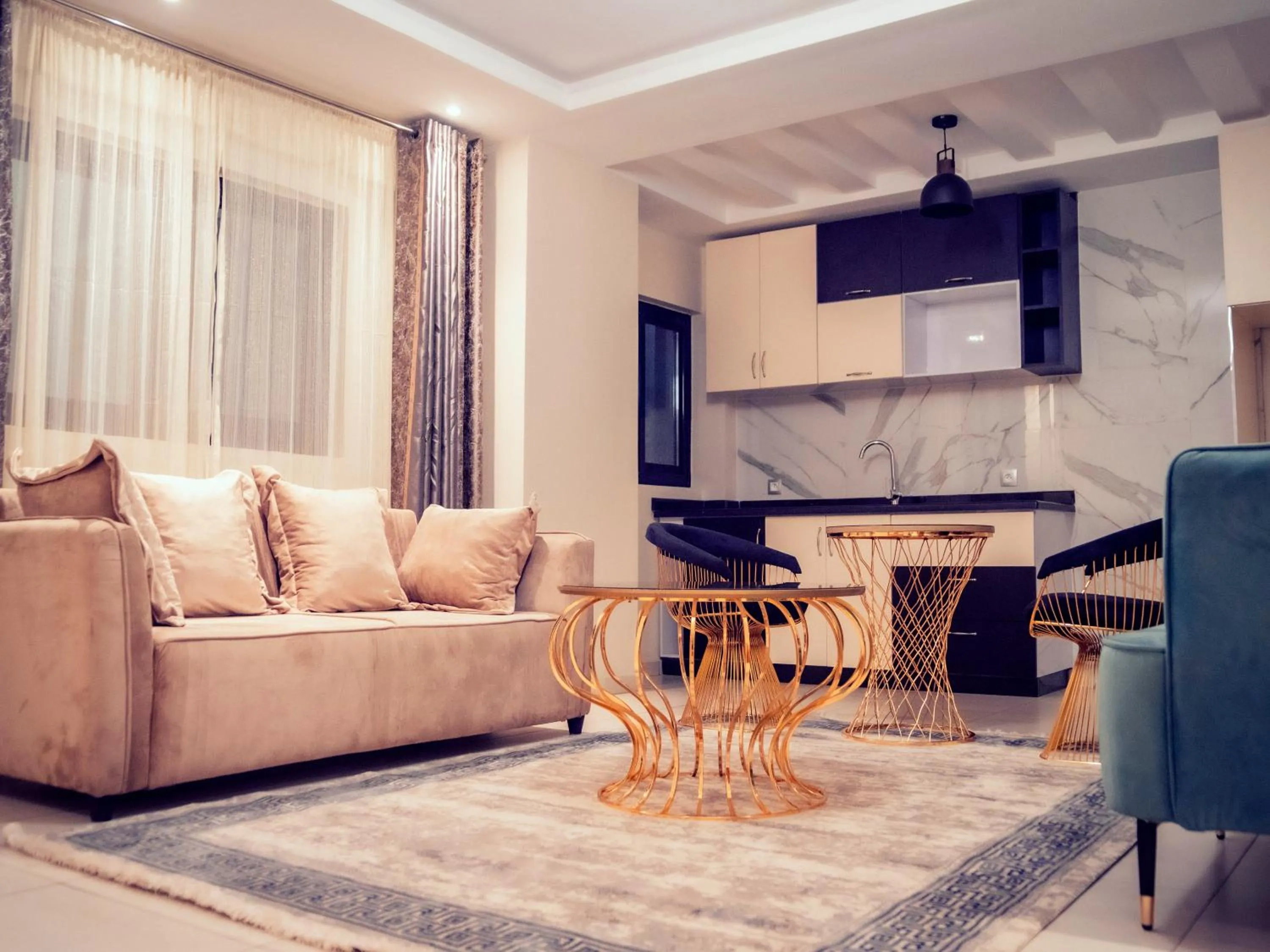 Kitchen or kitchenette in Geneva Hotel