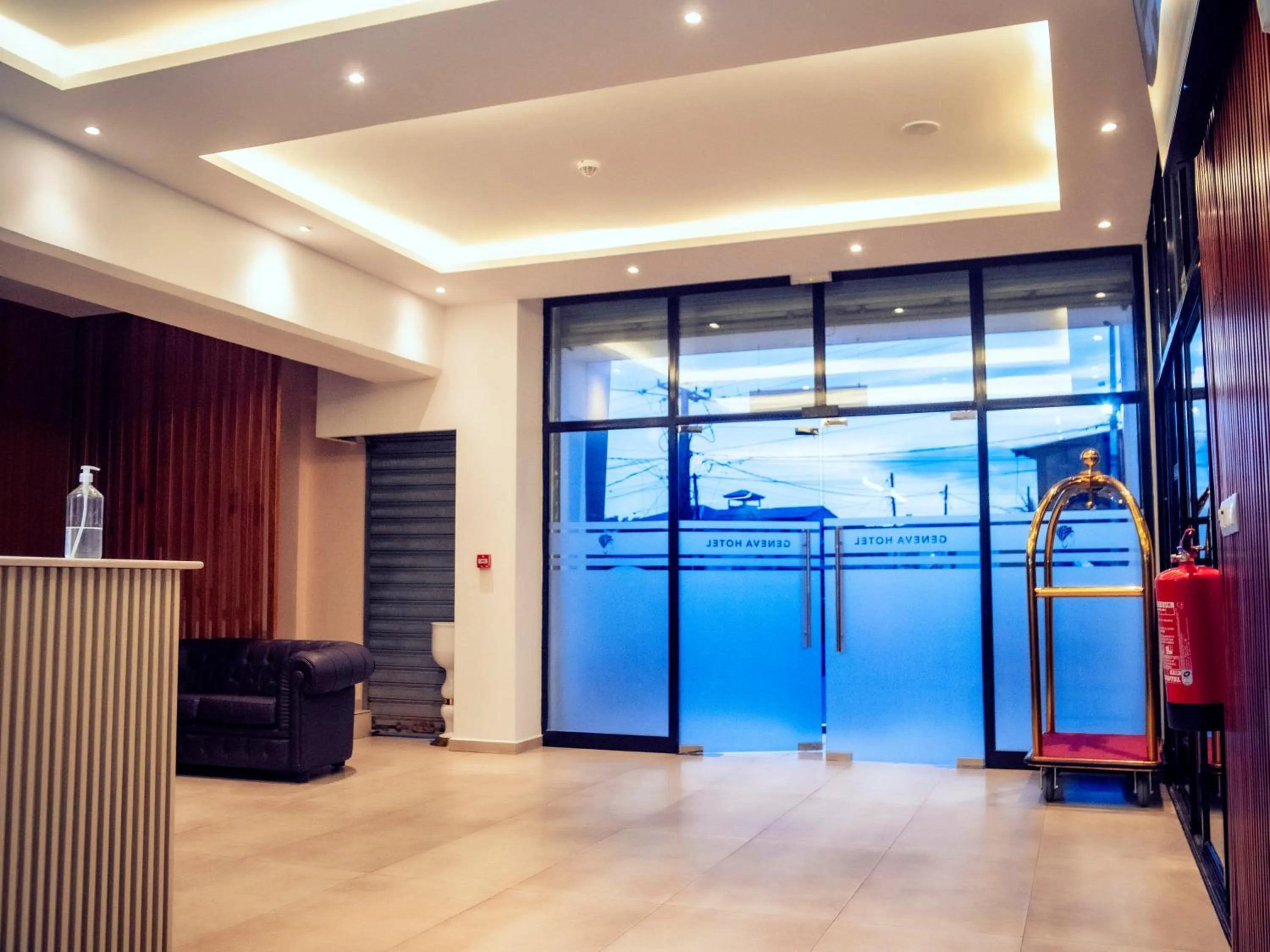 Lobby or reception in Geneva Hotel