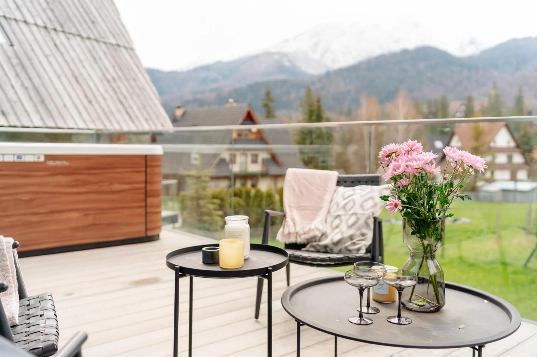 Patio in Landscape Zakopane - LoftAffair