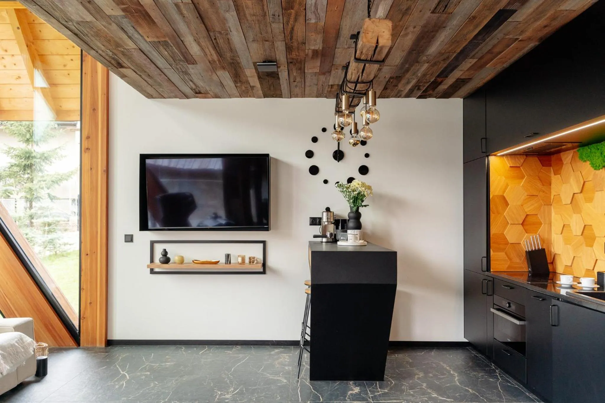 TV and multimedia in Landscape Zakopane - LoftAffair