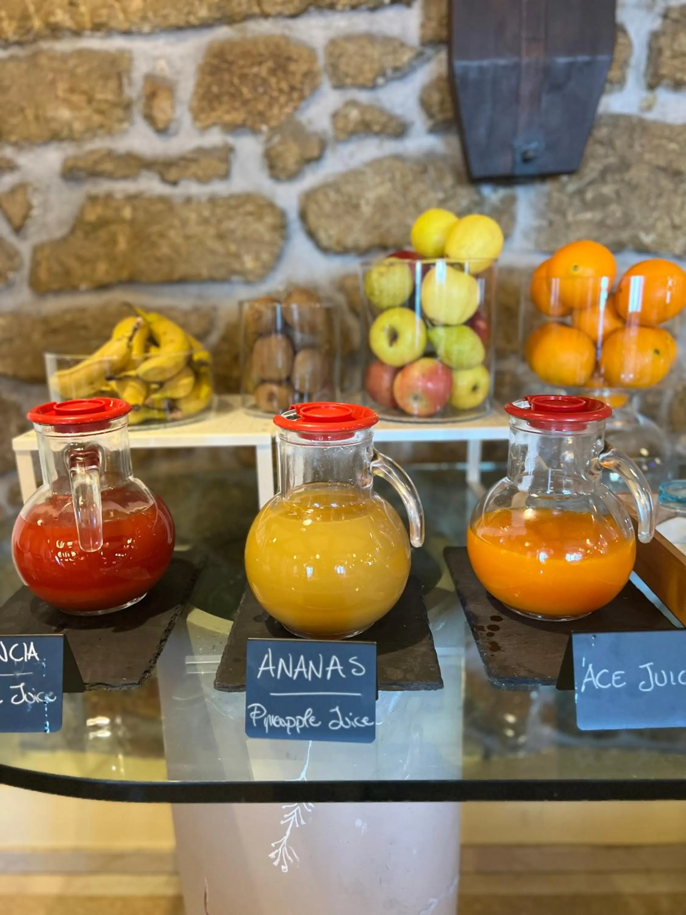 Breakfast in Hotel Joli