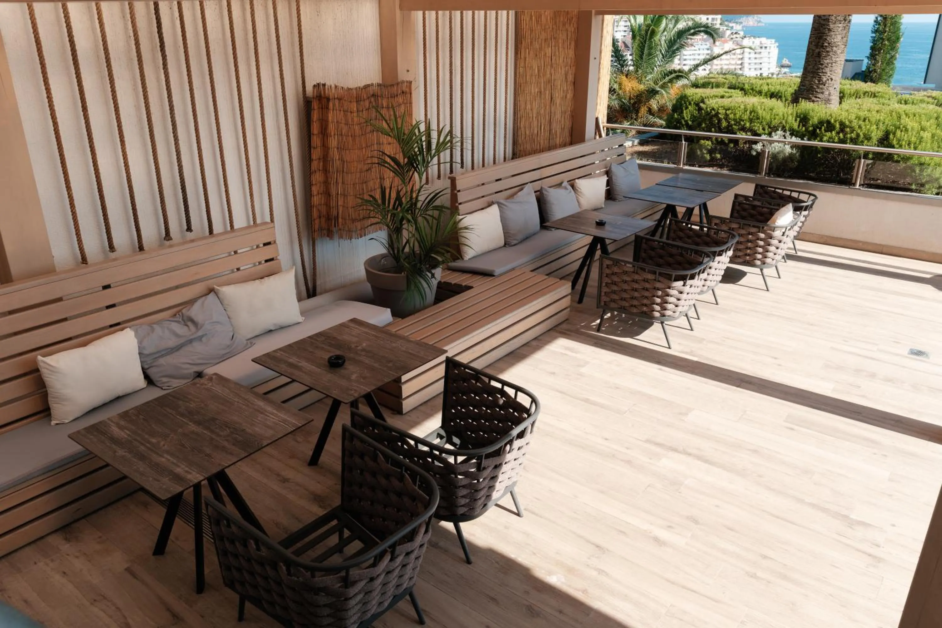 Seating area in Eurostars Queen of Montenegro