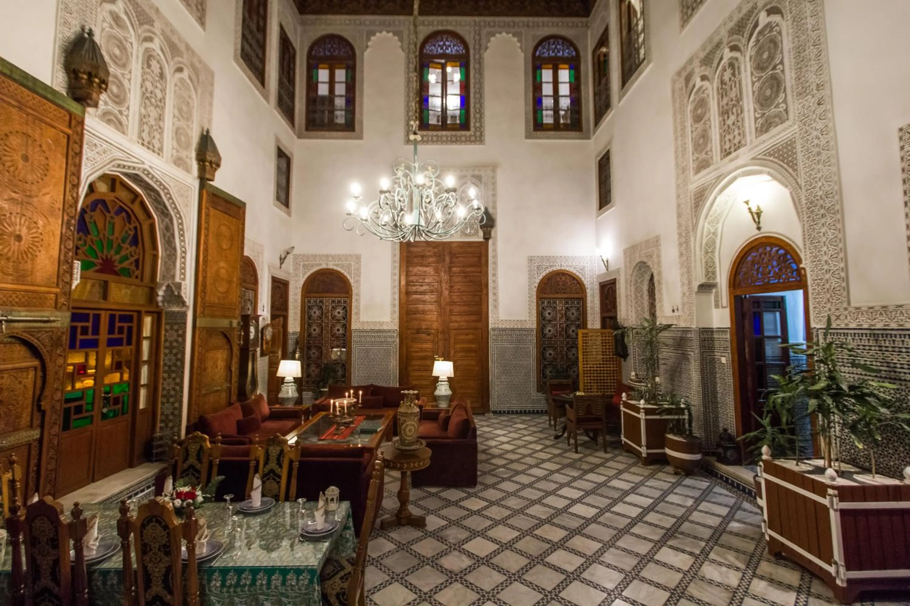 Restaurant/places to eat in Riad Damia Suite & Spa