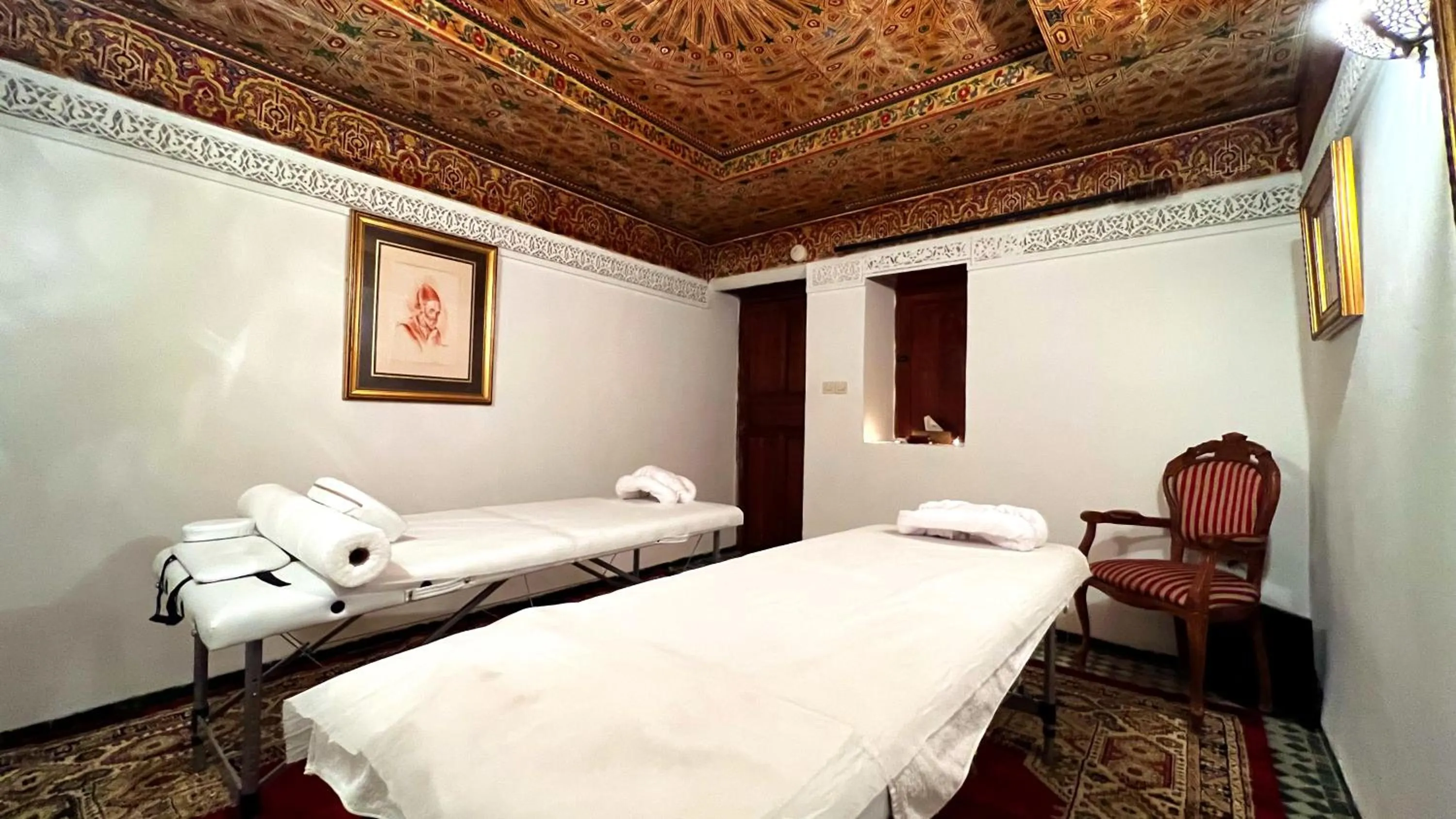 Massage, Bed in Riad Damia Suite & Spa