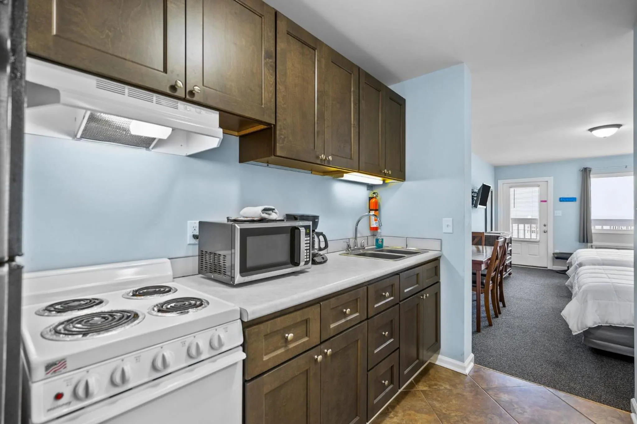 Kitchen or kitchenette, Bed in The Sand Dunes