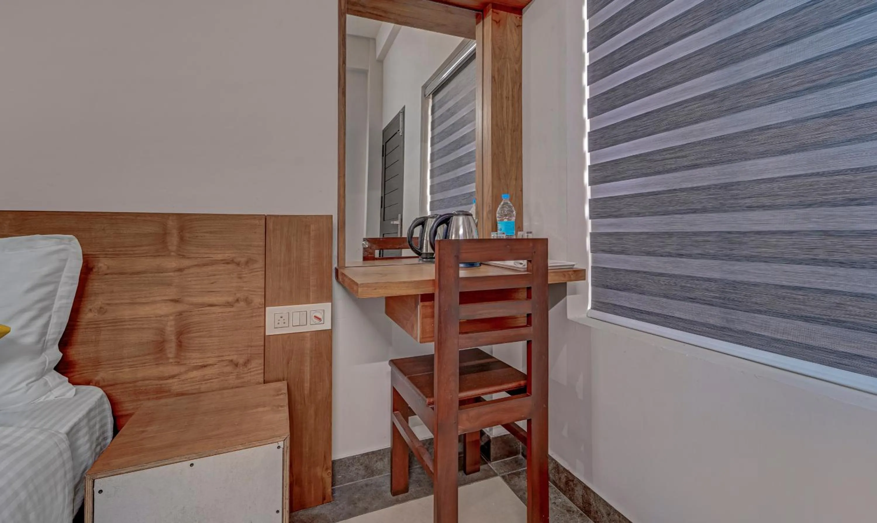 Coffee/tea facilities in Treebo Regalia Inn Wayanad