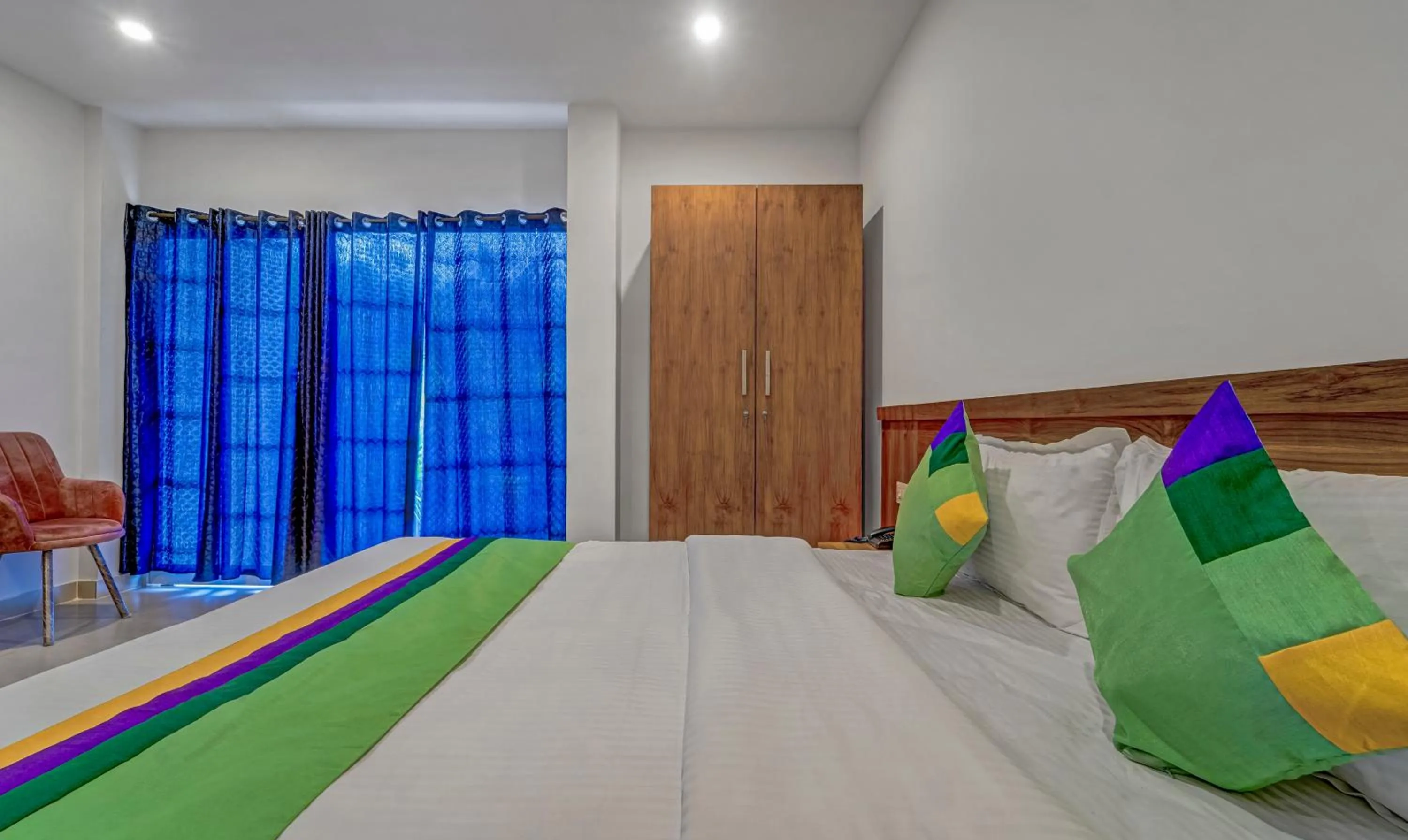 Bedroom, Bed in Treebo Regalia Inn Wayanad