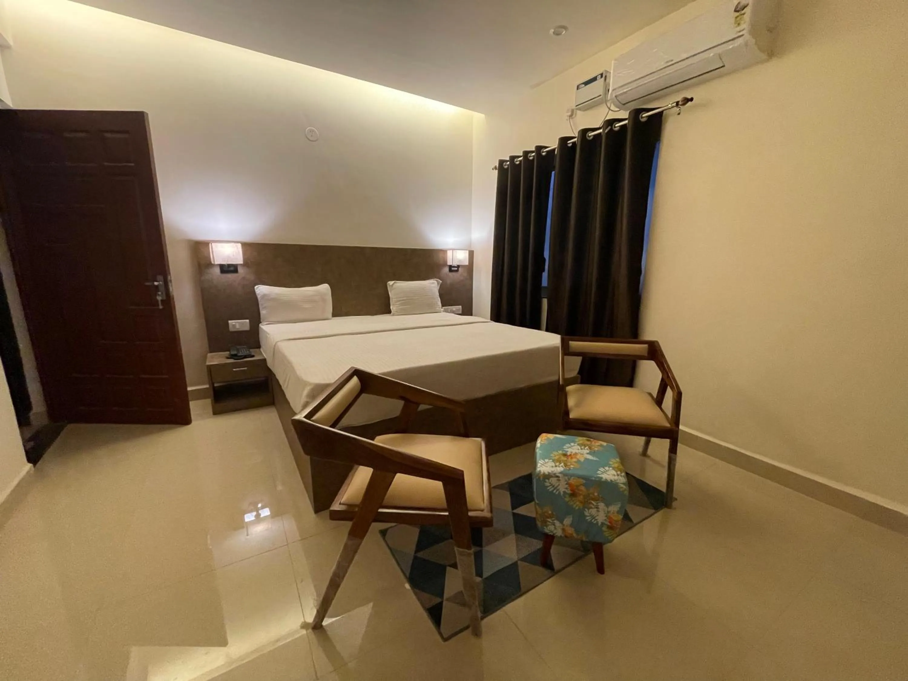 Bed in Yellow Sky By Rj14, Baga Beach