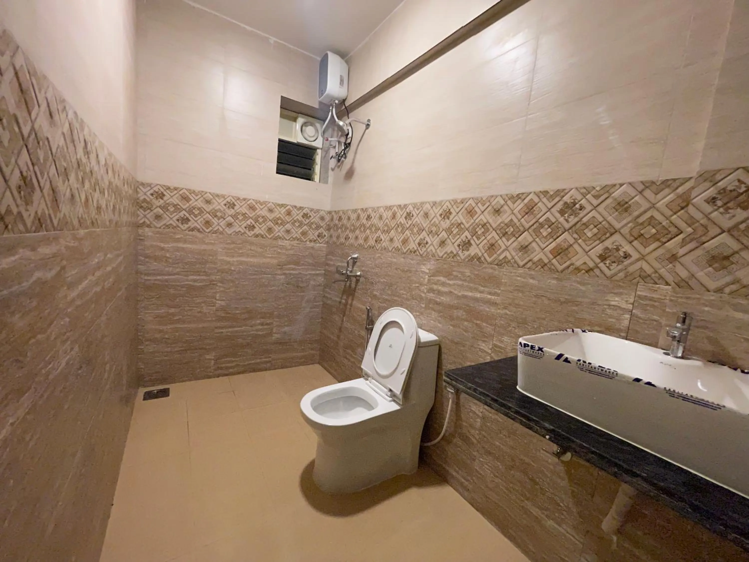 Yellow Sky By Rj14, Baga Beach