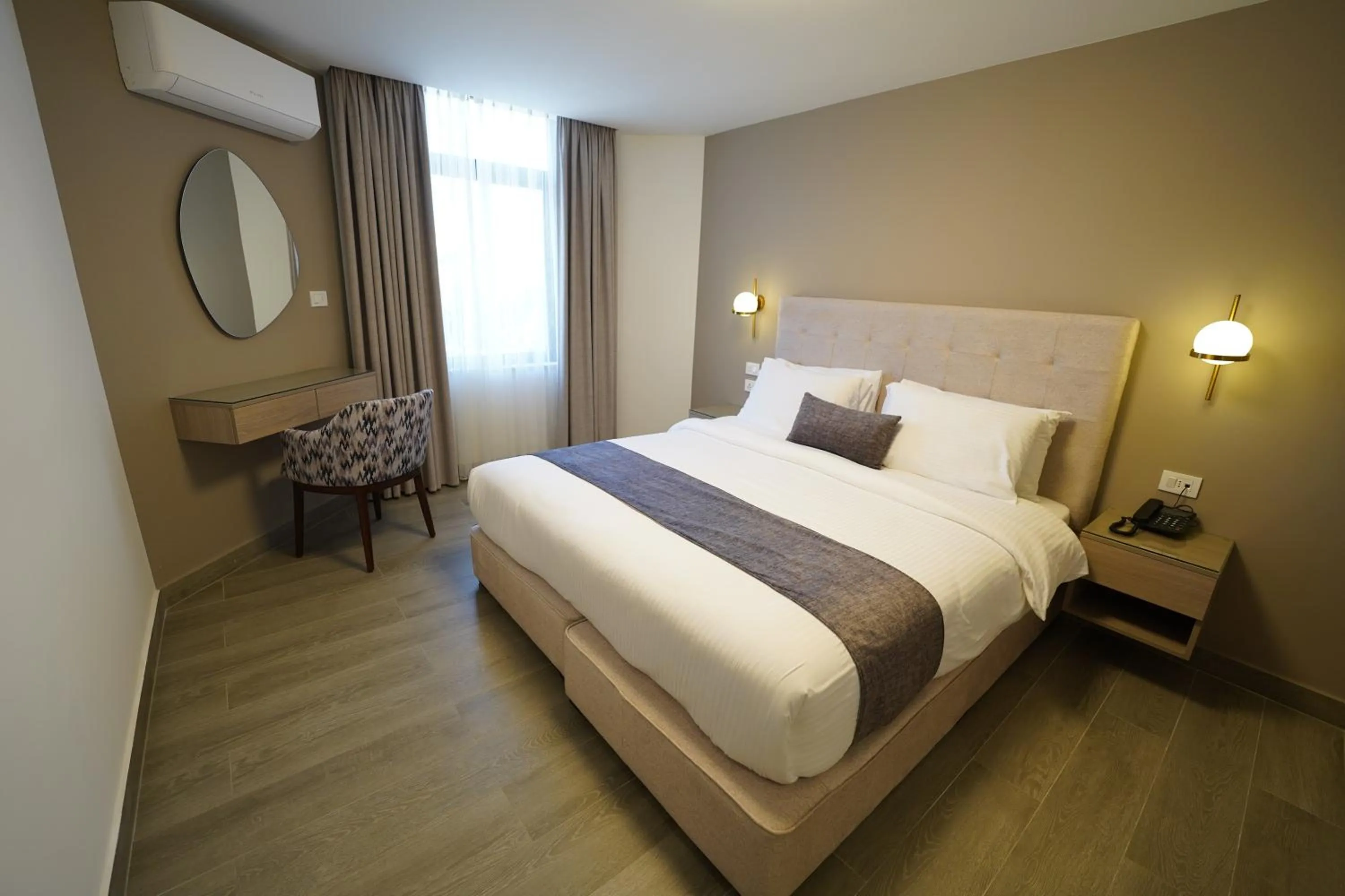 Bedroom, Bed in Red Carpet Hotel & Suites