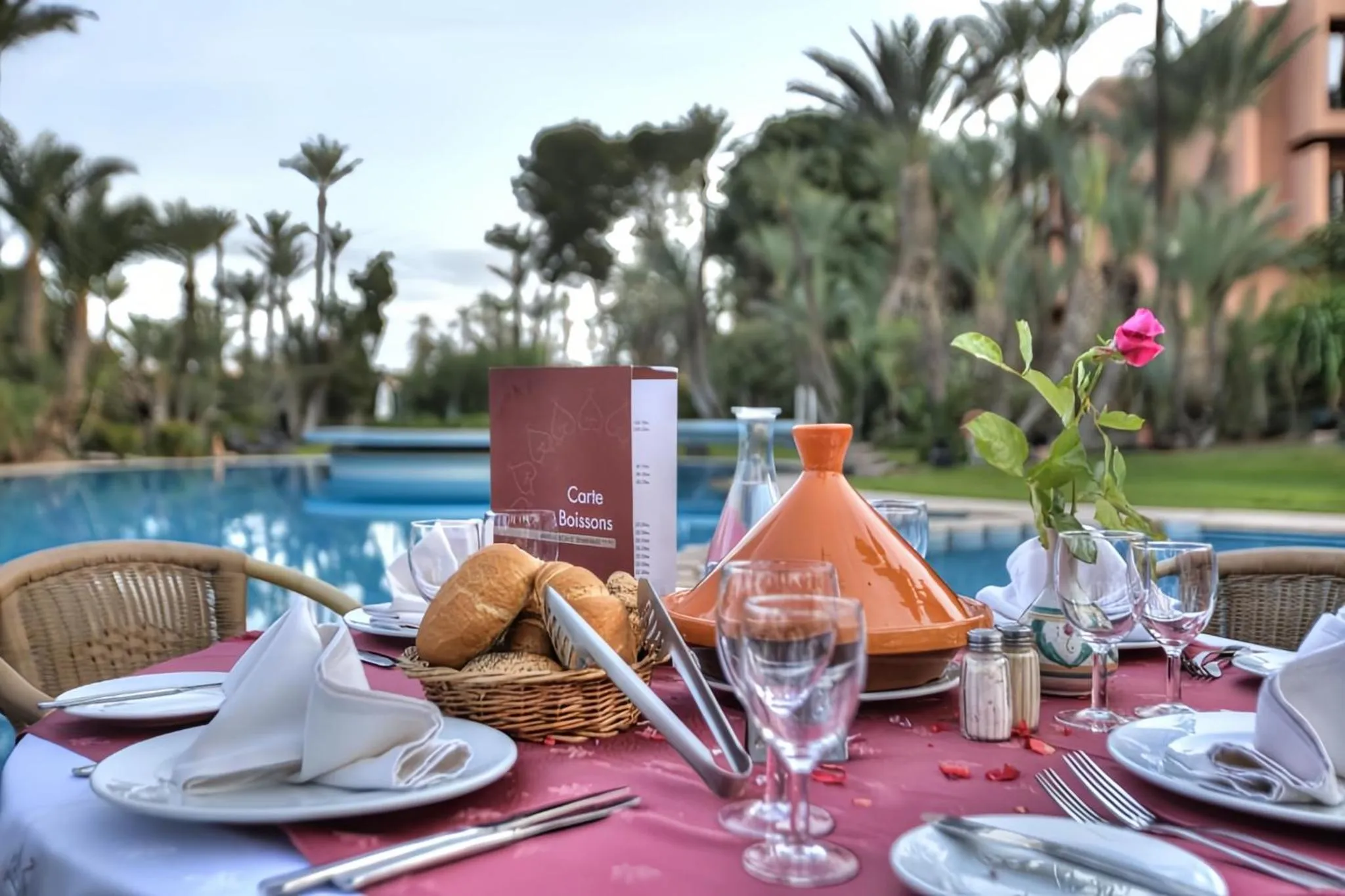 Restaurant/places to eat in Hôtel Le Semiramis Marrakech by Bravia Hotels