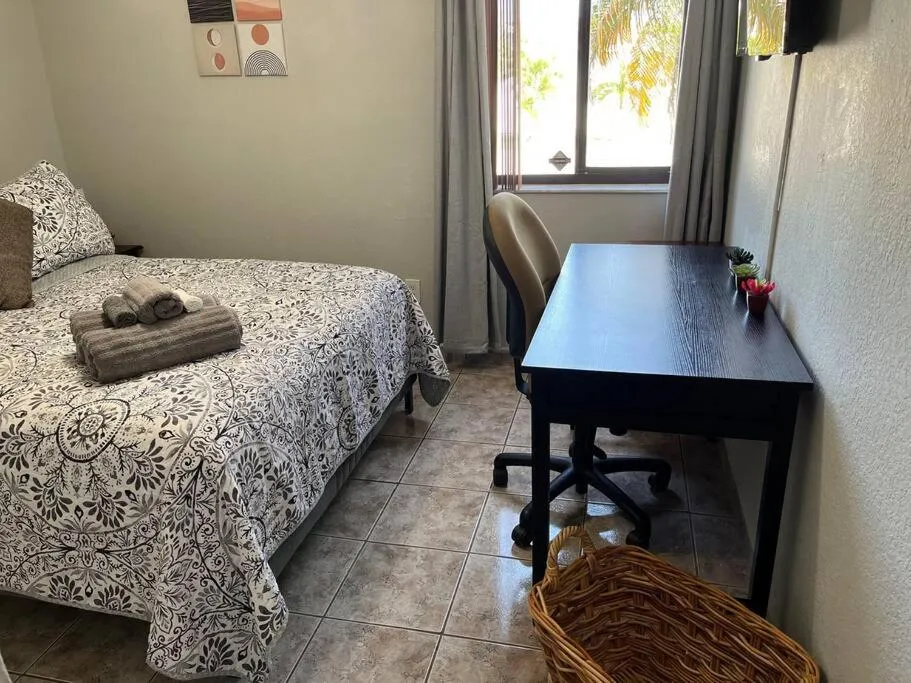 Bedroom, Bed in Amazing & cozy Duplex near Zoo Miami !