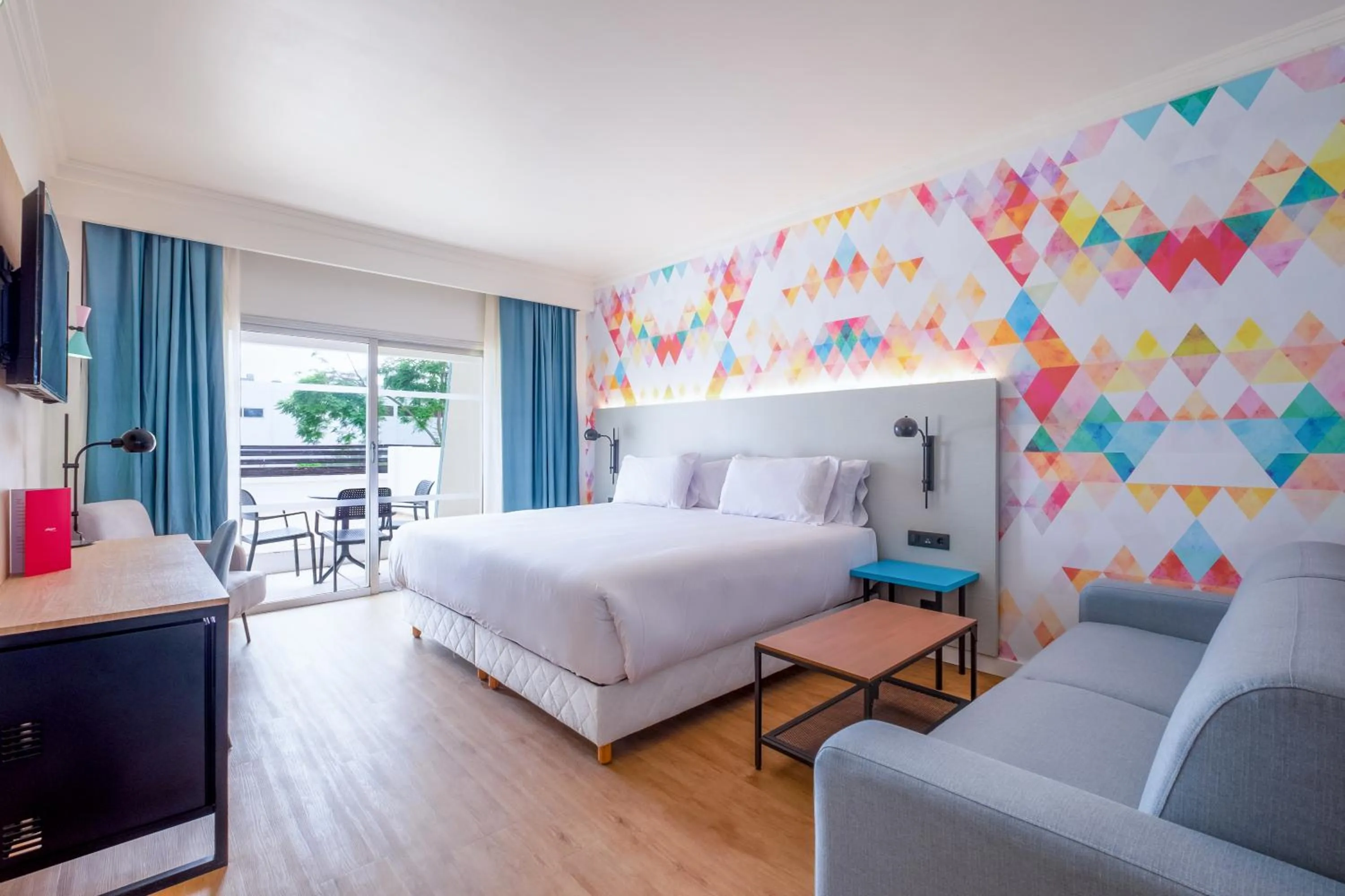 Balcony/Terrace, Bed in Allegro Agadir