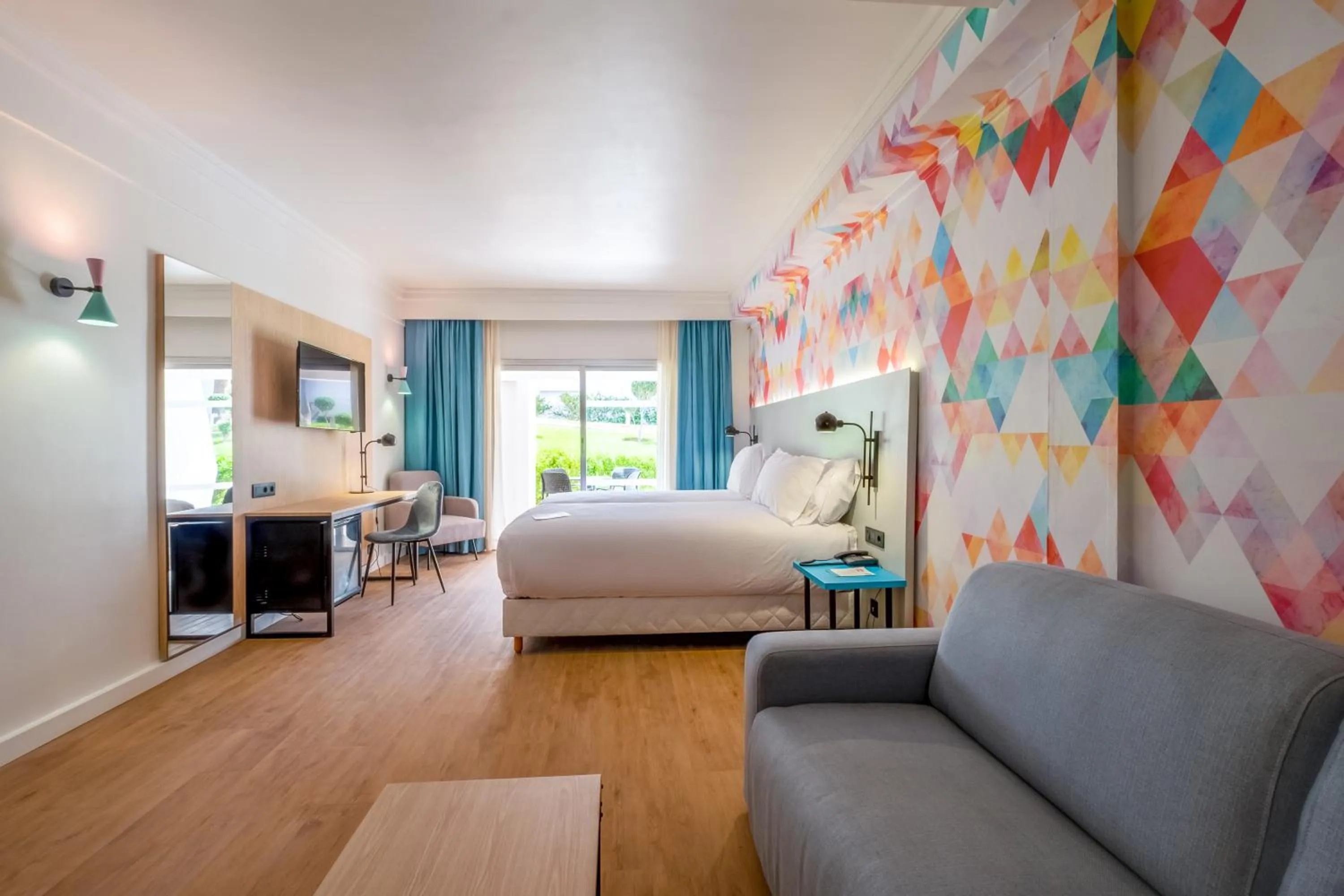 Photo of the whole room, Bed in Allegro Agadir