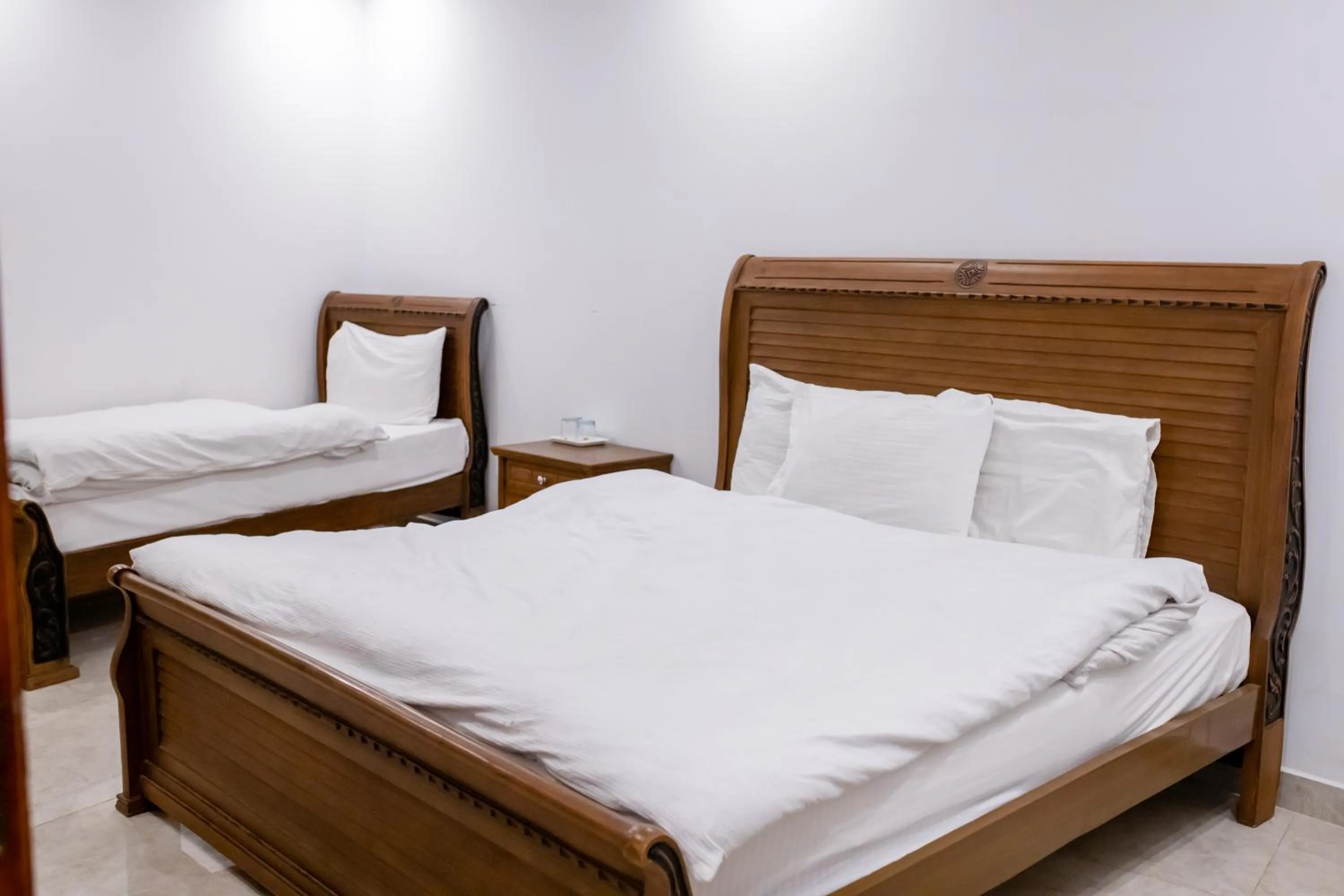 Bed in Regal Residency