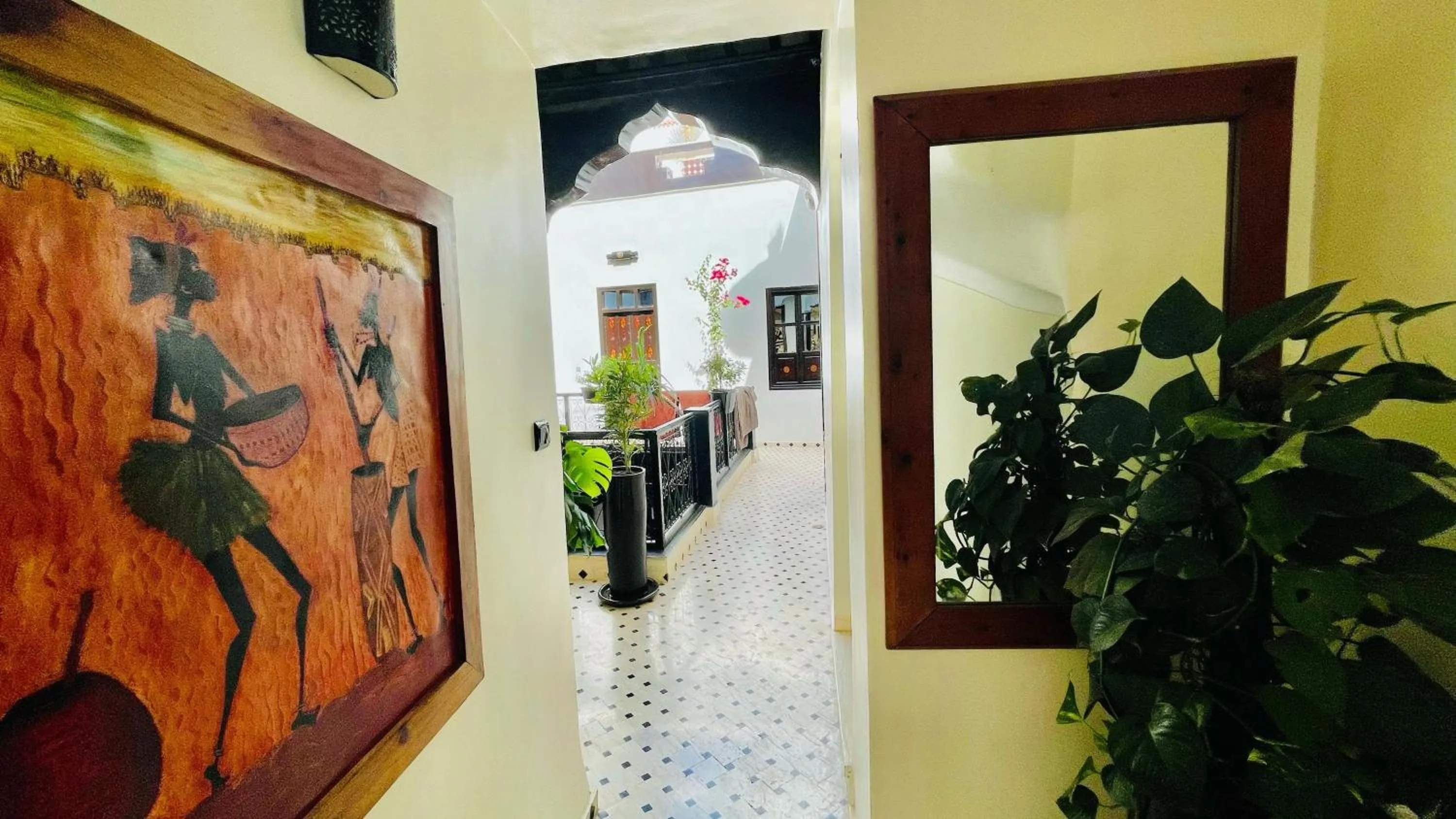 Property building in Dar Najat