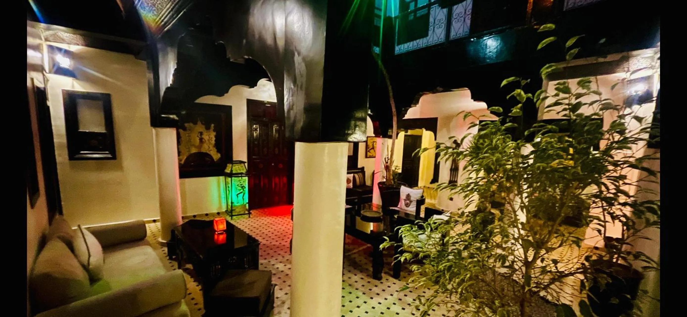 Property building in Dar Najat