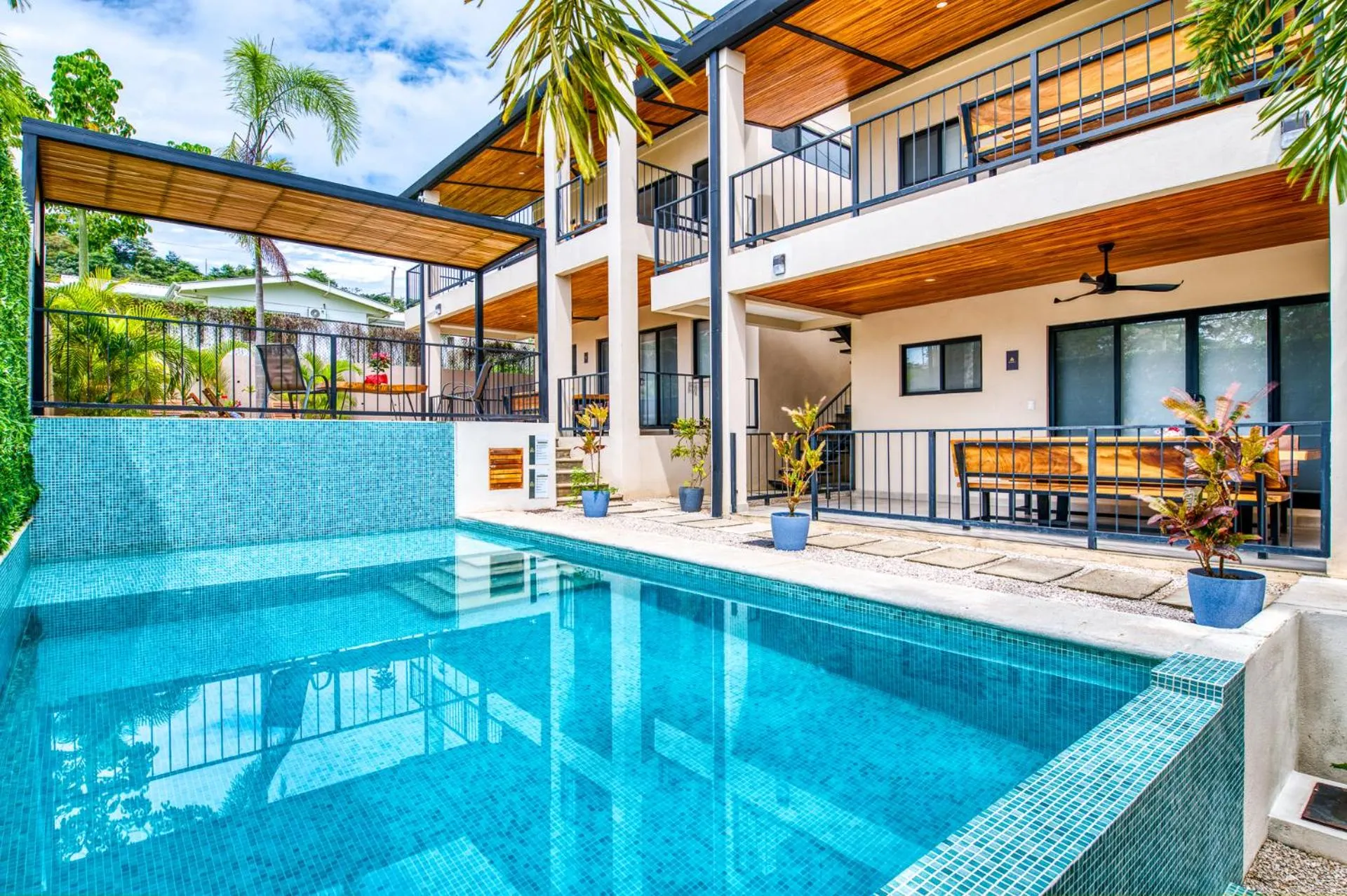 Swimming pool in Muna Tamarindo