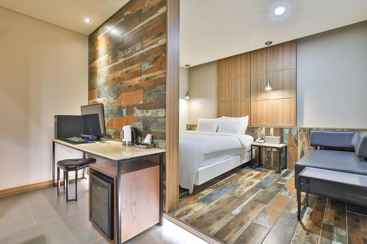 Decorative detail in Gracias Hotel Gimhae