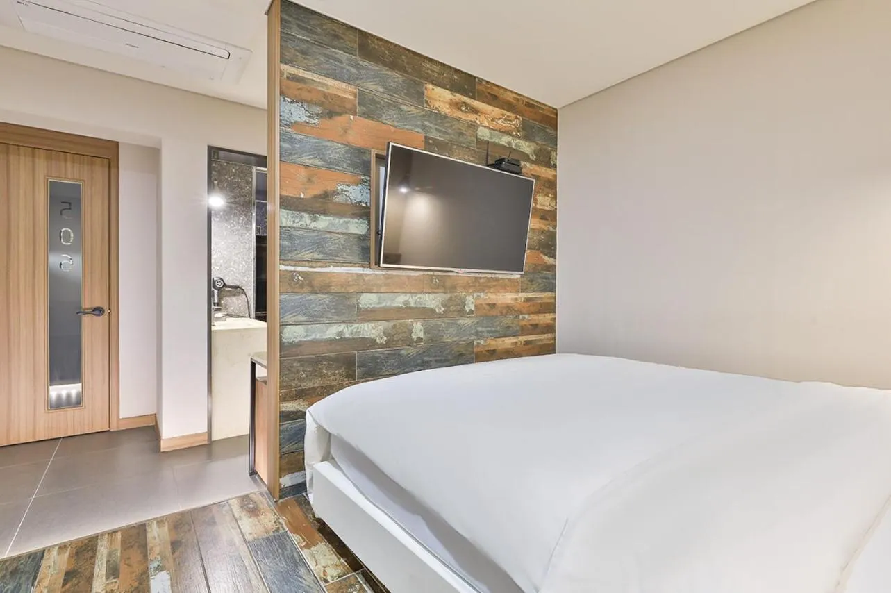 Bedroom in Gracias Hotel Gimhae