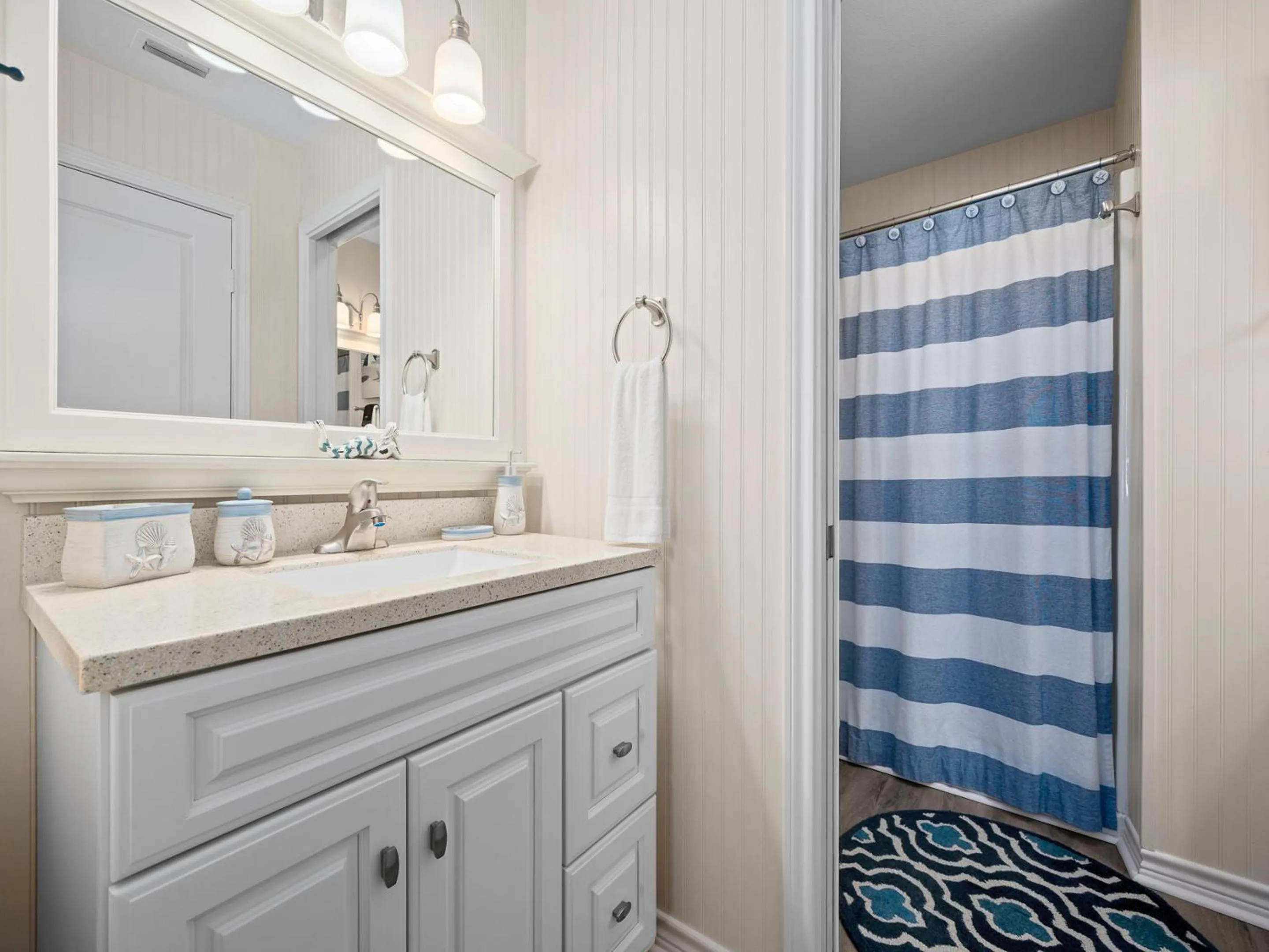 Property building in Gaetanos Getaway