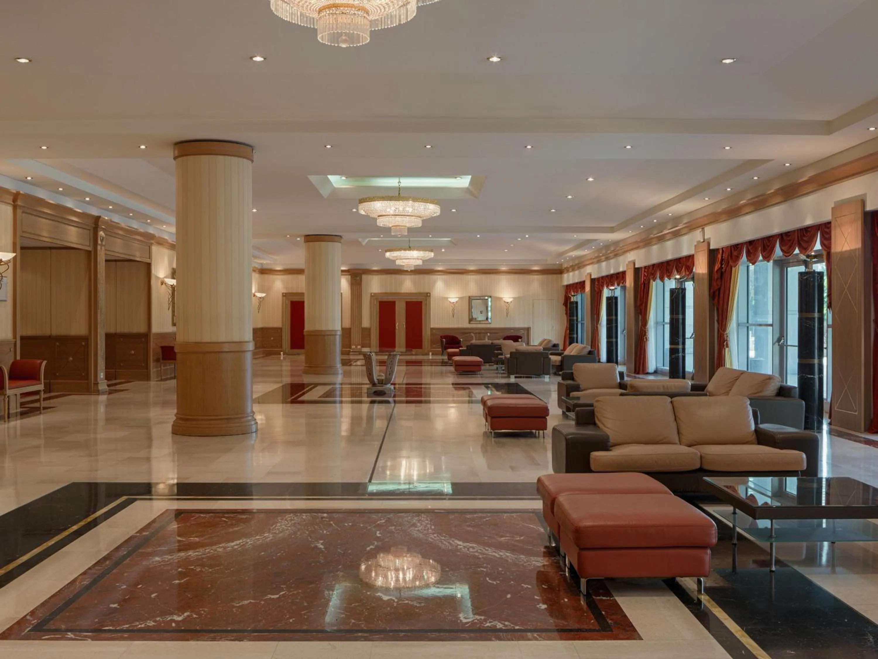 Meeting/conference room in Hotel Oran Bay Managed By Accor