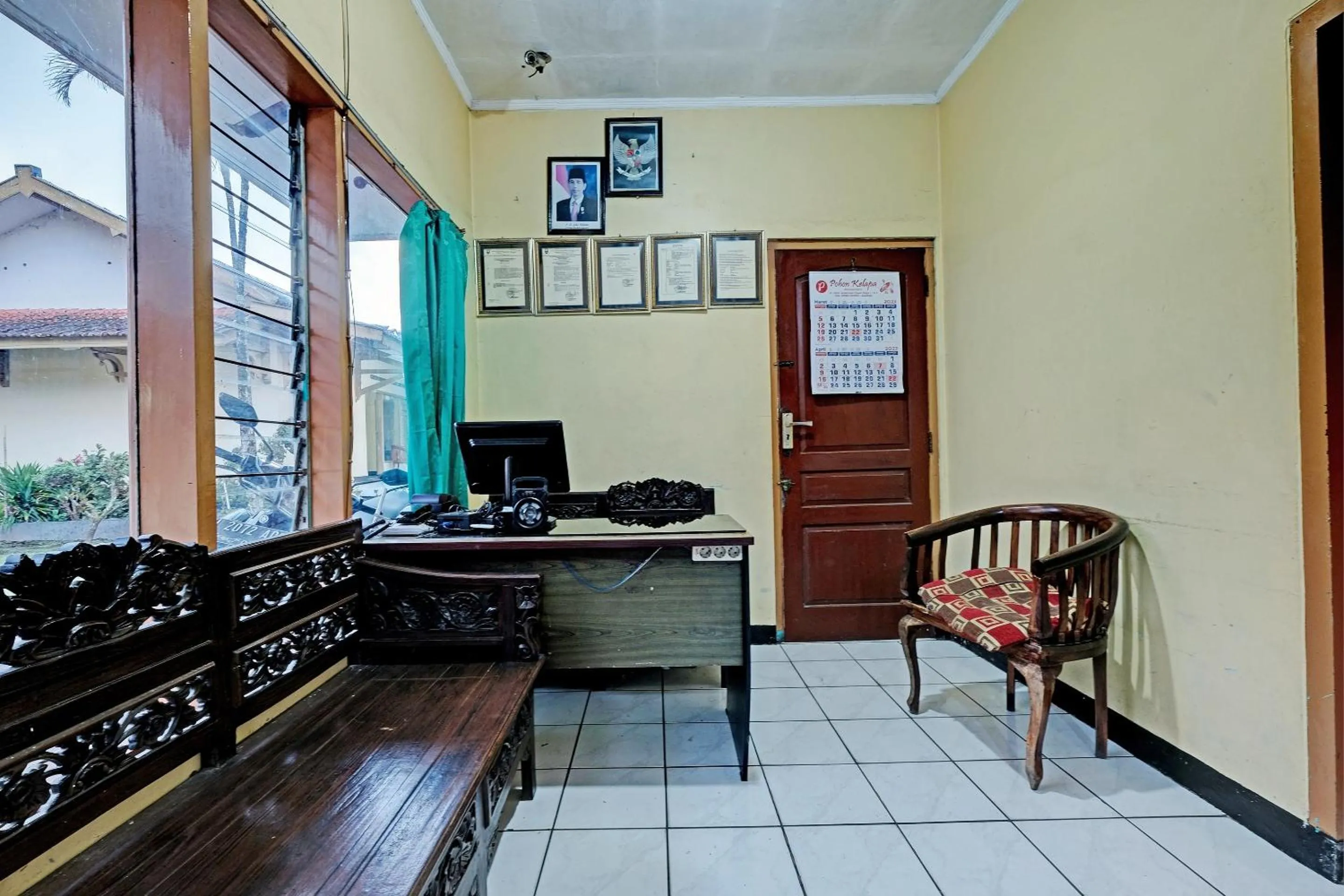 Lobby or reception in OYO 92406 Hotel Renata 1