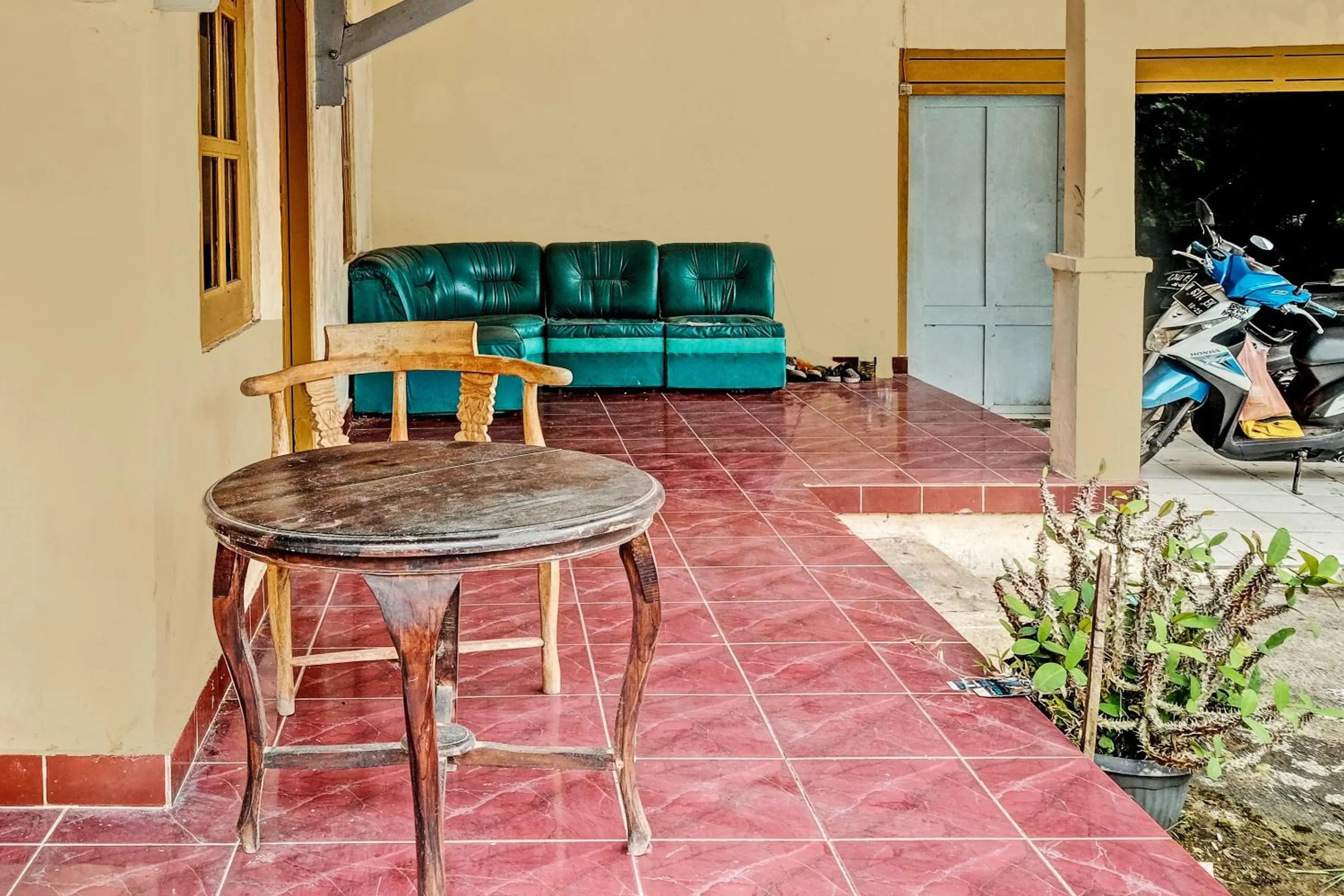 Lobby or reception in SPOT ON 92414 Hotel Pereng Sari