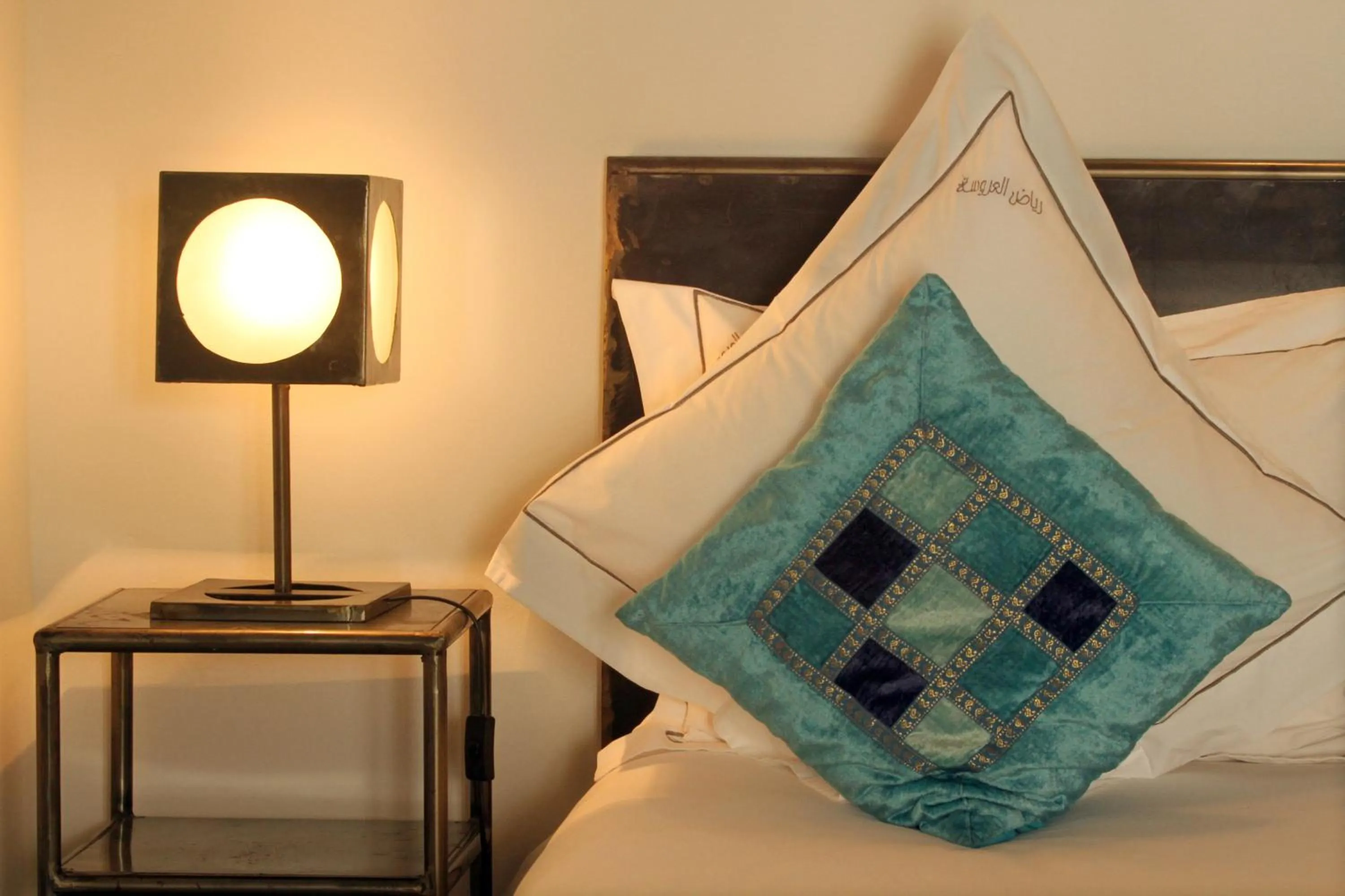 Bed in Riad Laaroussa