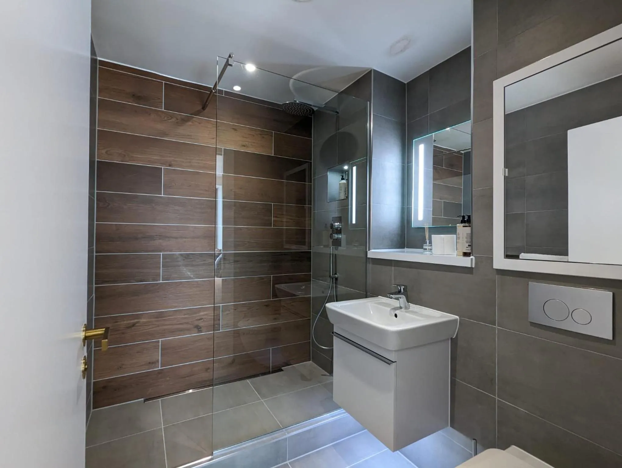 Bathroom in Charles Hope Manchester Townhouses