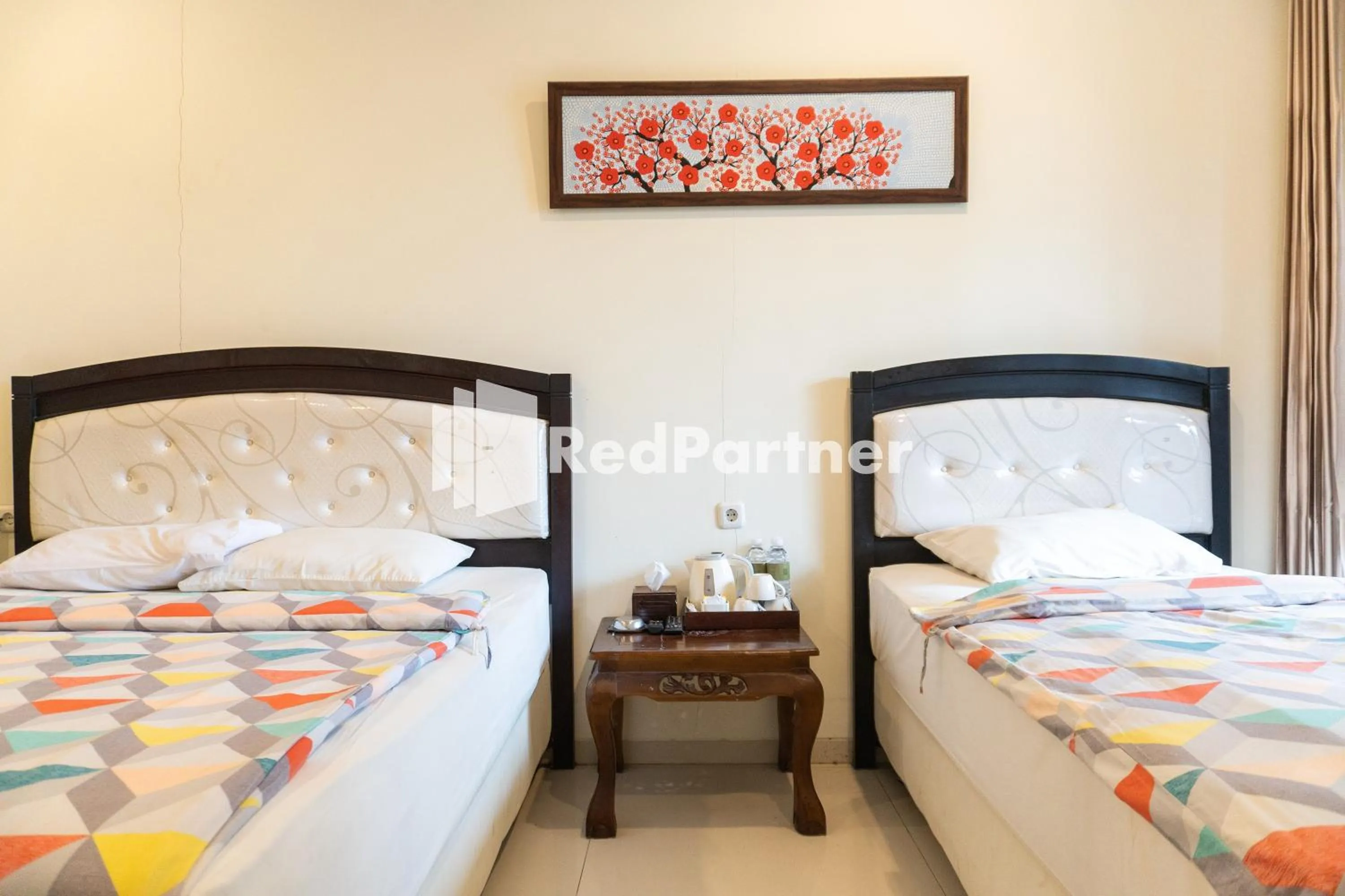 Bedroom, Bed in Javenir Hotel Tawangmangu Mitra RedDoorz