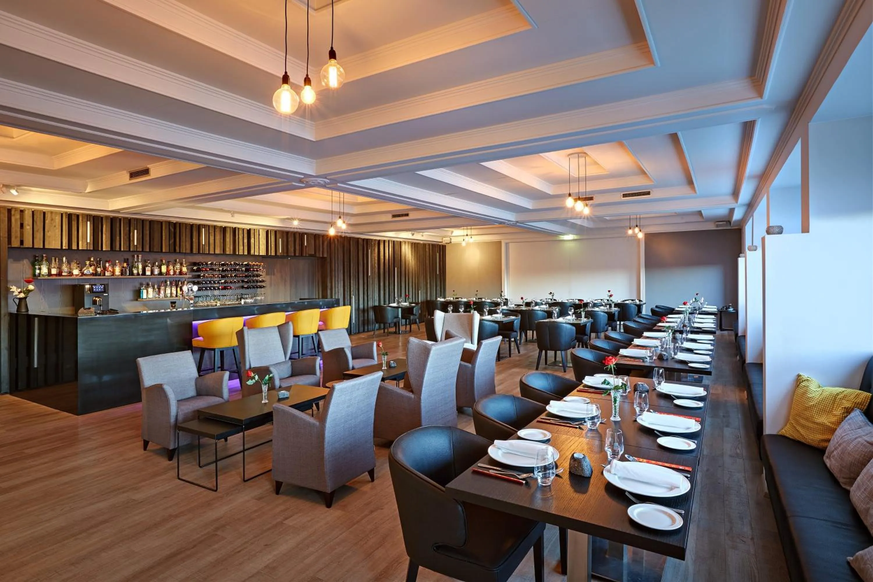 Restaurant/places to eat in Hotel Örk